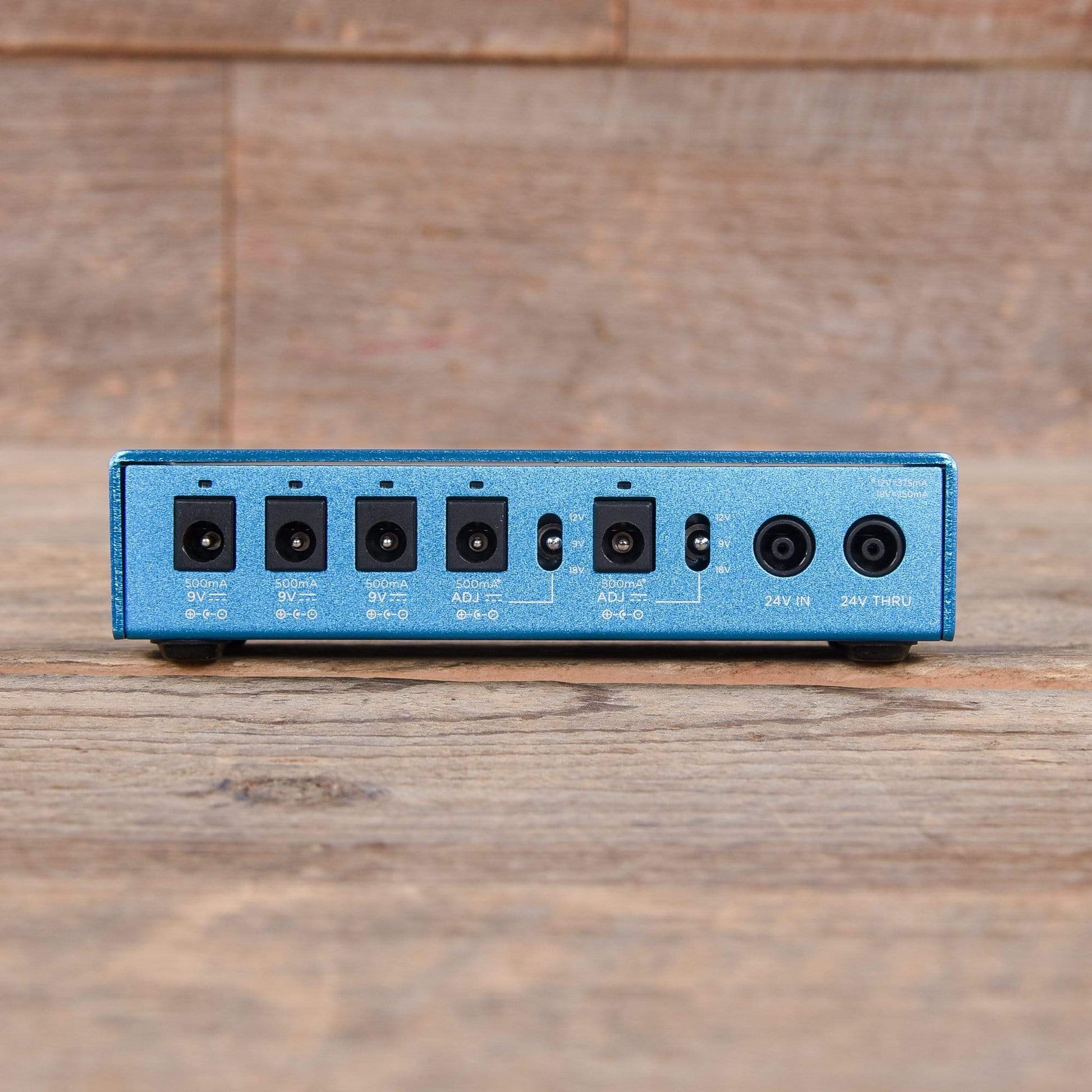 Strymon Ojai R30 High Current DC Power Supply Expansion Kit Effects and Pedals / Pedalboards and Power Supplies