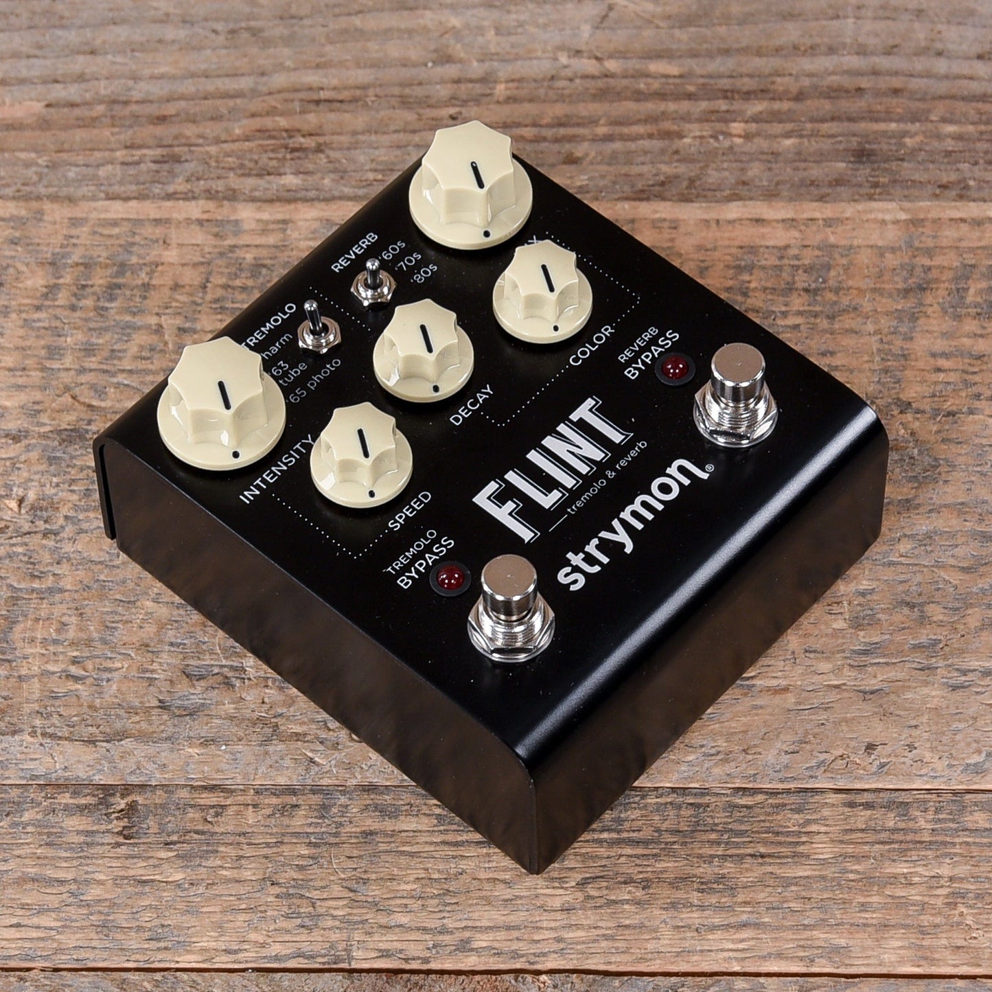 Strymon Flint Tremolo & Reverb Pedal Effects and Pedals / Tremolo and Vibrato