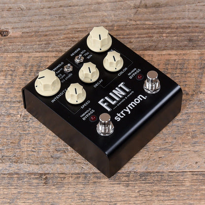Strymon Flint Tremolo & Reverb Pedal Effects and Pedals / Tremolo and Vibrato
