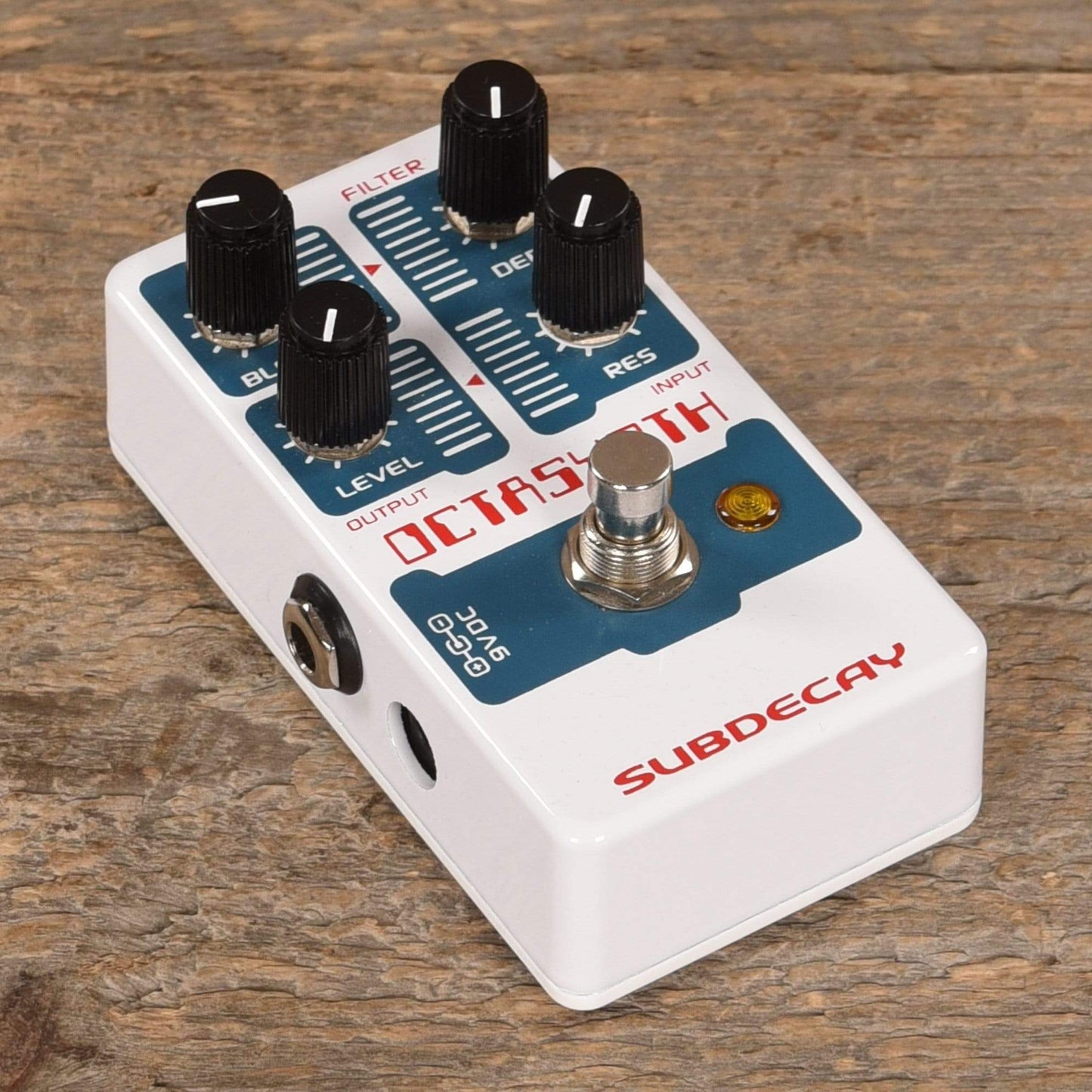 Subdecay Octasynth Octave Synthesizer Effects and Pedals / Octave and Pitch