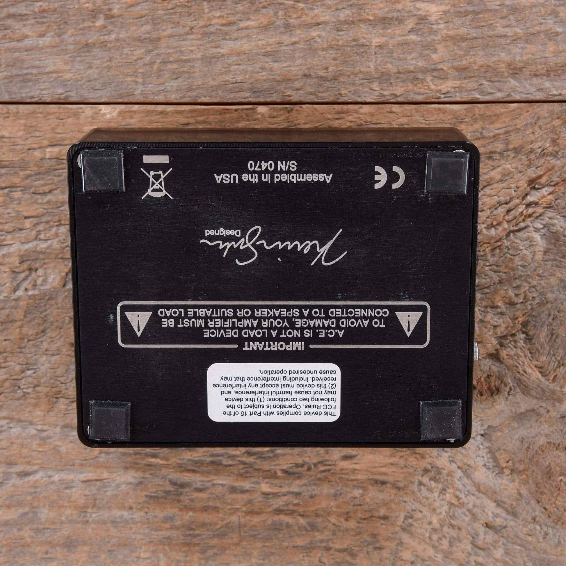 Suhr A.C.E Analog Cabinet Emulator Effects and Pedals / Amp Modeling