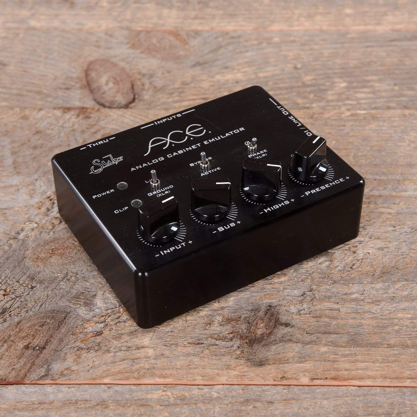 Suhr A.C.E Analog Cabinet Emulator Effects and Pedals / Amp Modeling