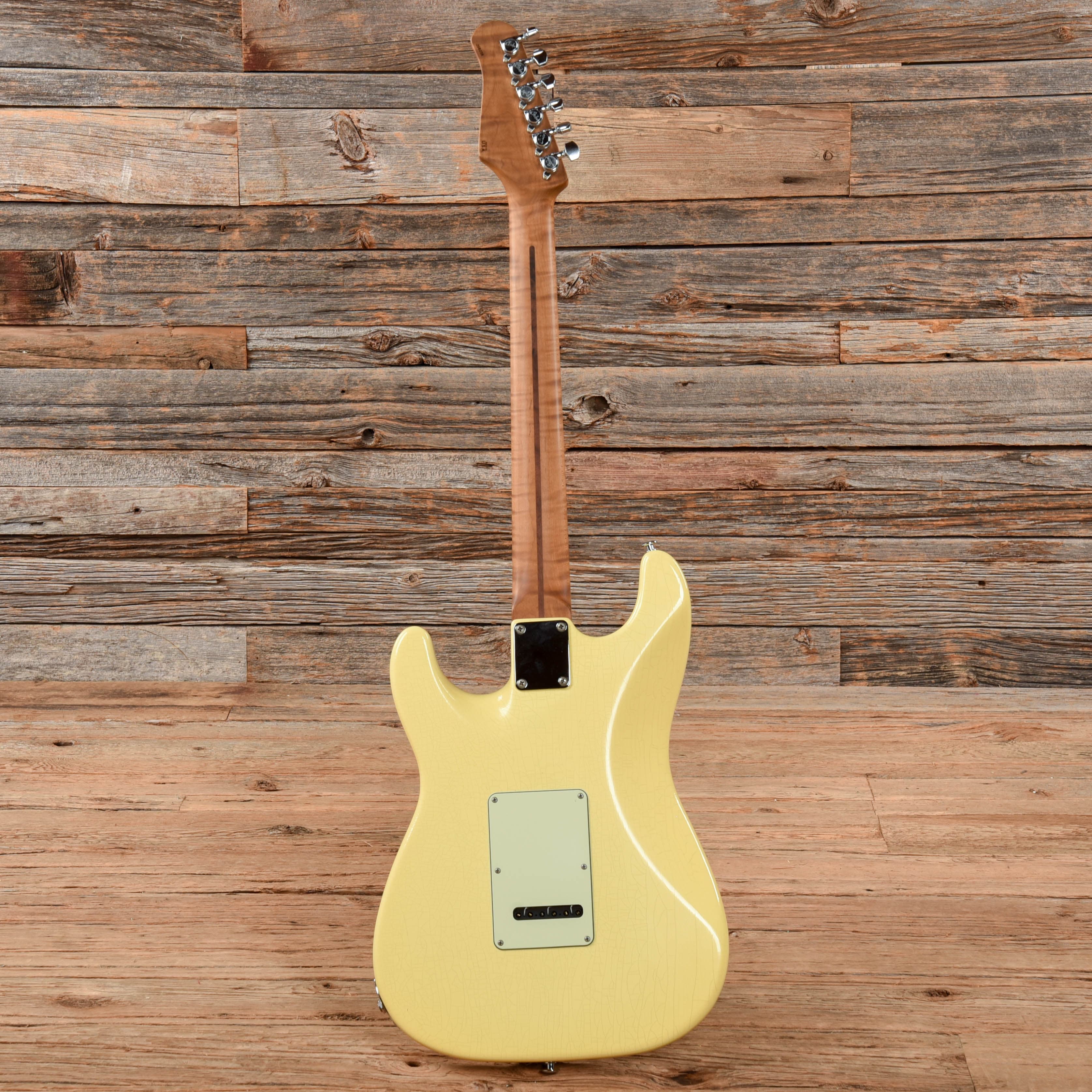 Suhr Classic S Antique SSS Vintage Yellow 2019 Electric Guitars / Solid Body