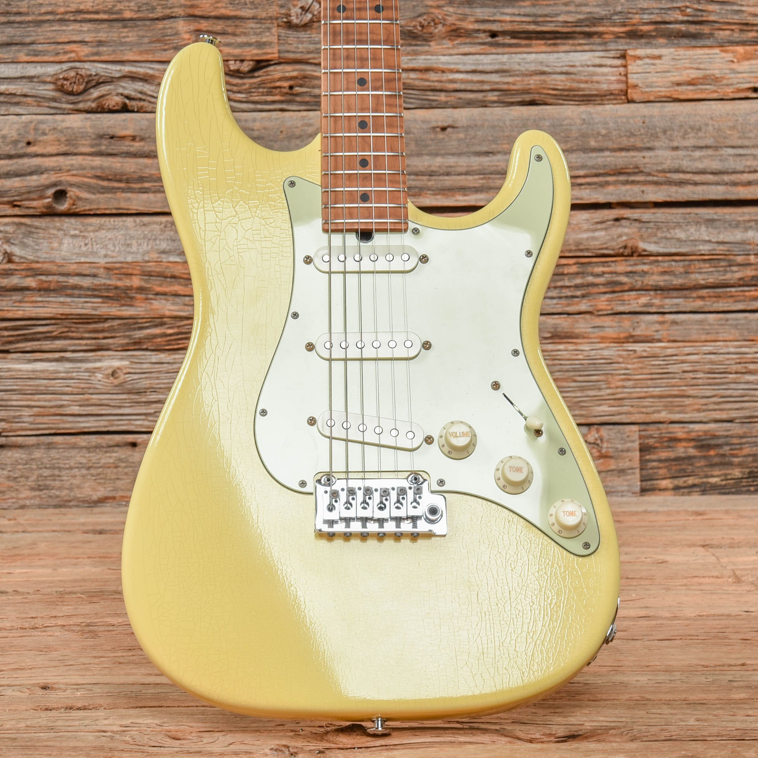 Suhr Classic S Antique SSS Vintage Yellow 2019 Electric Guitars / Solid Body