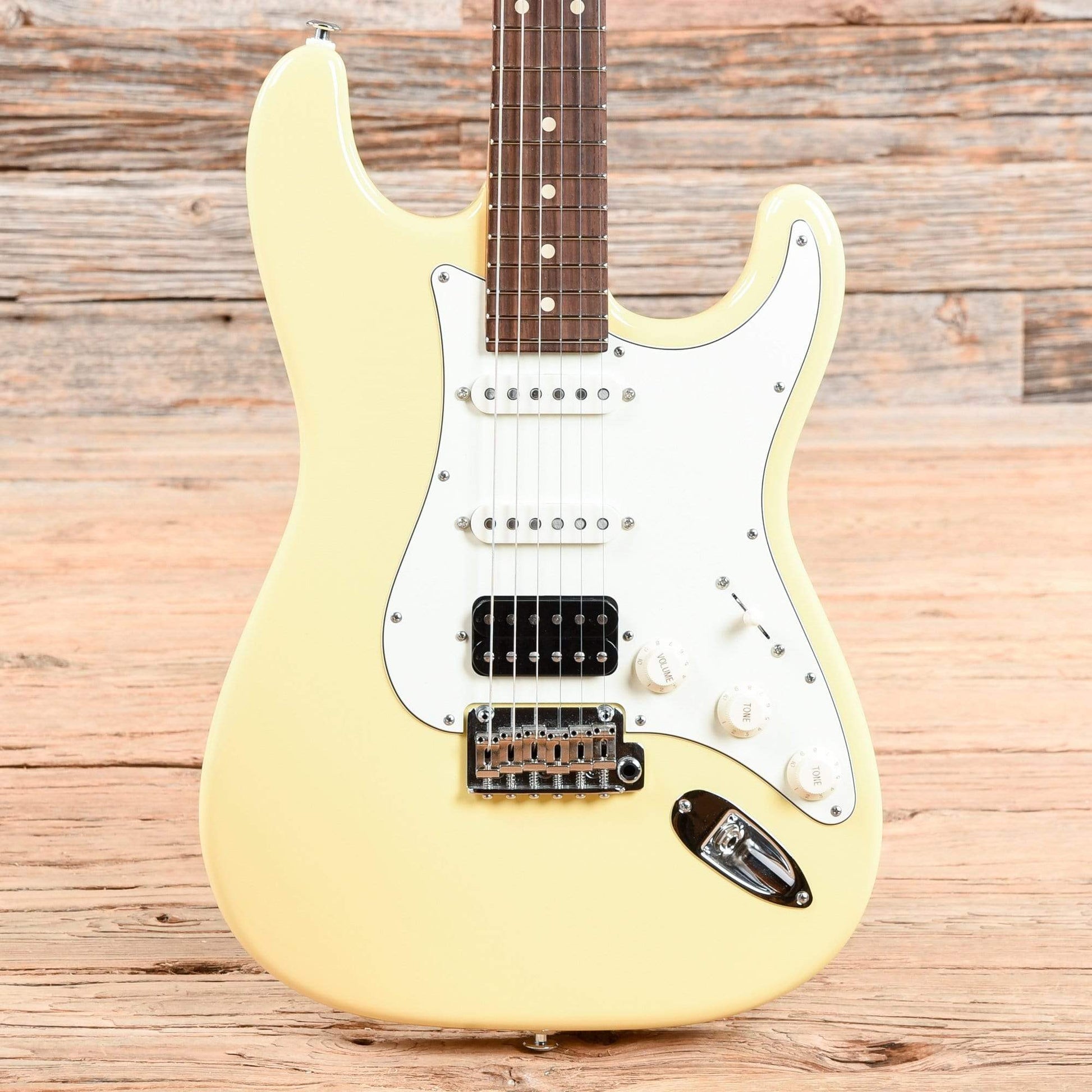 Suhr Classic S HSS Vintage Yellow SSCII Electric Guitars / Solid Body