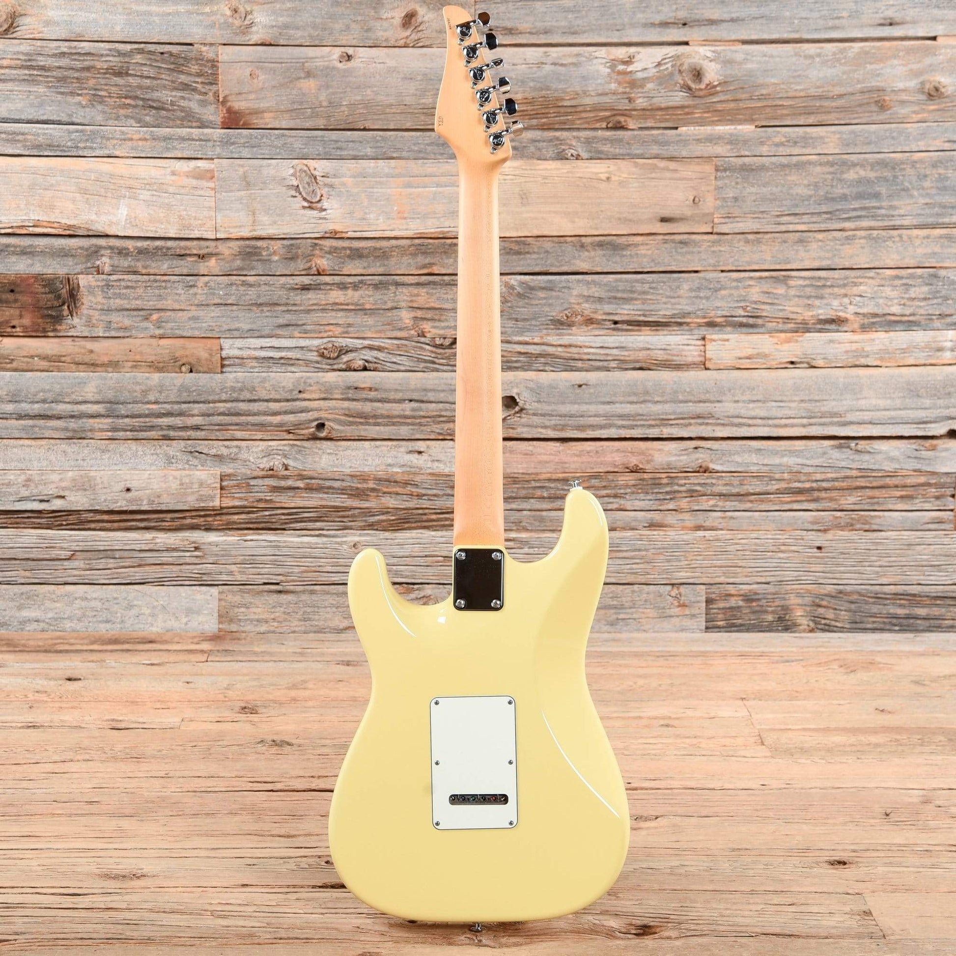 Suhr Classic S HSS Vintage Yellow SSCII Electric Guitars / Solid Body