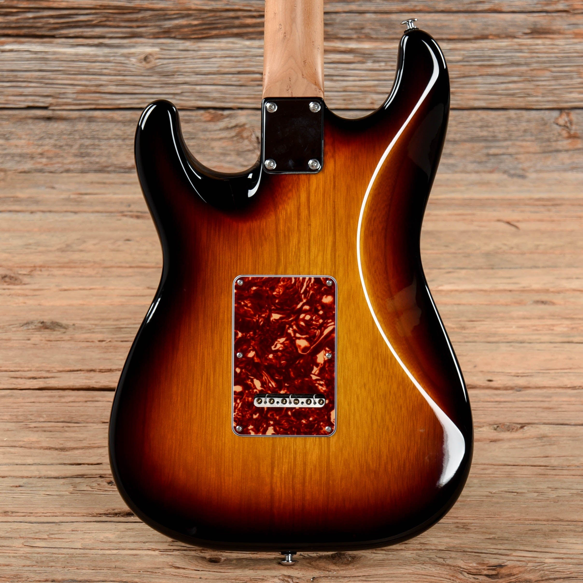 Suhr Limited Edition Classic S Paulownia HSS 3-Tone Burst w/AAA Roasted Birdseye Neck Electric Guitars / Solid Body
