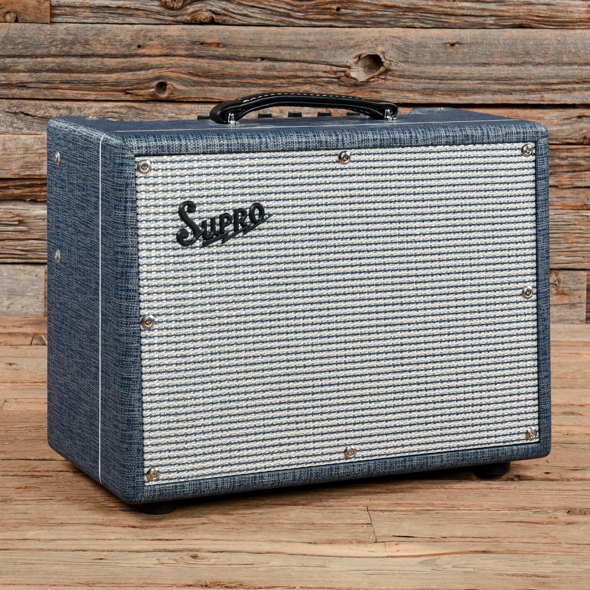 Supro 1622RT Tremo-Verb 25-watt 1x10" Tube Combo Amps / Guitar Cabinets