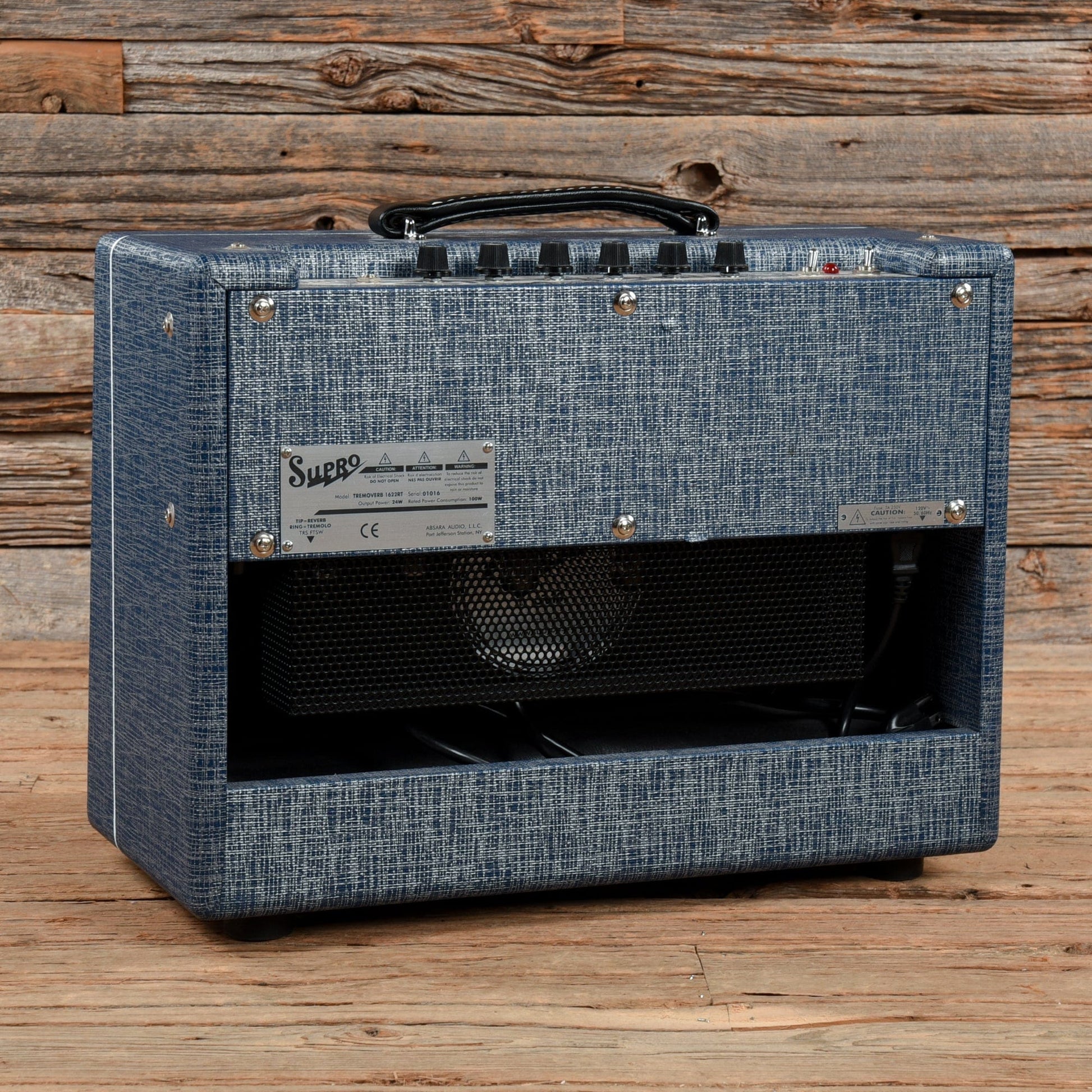 Supro 1622RT Tremo-Verb 25-watt 1x10" Tube Combo Amps / Guitar Cabinets