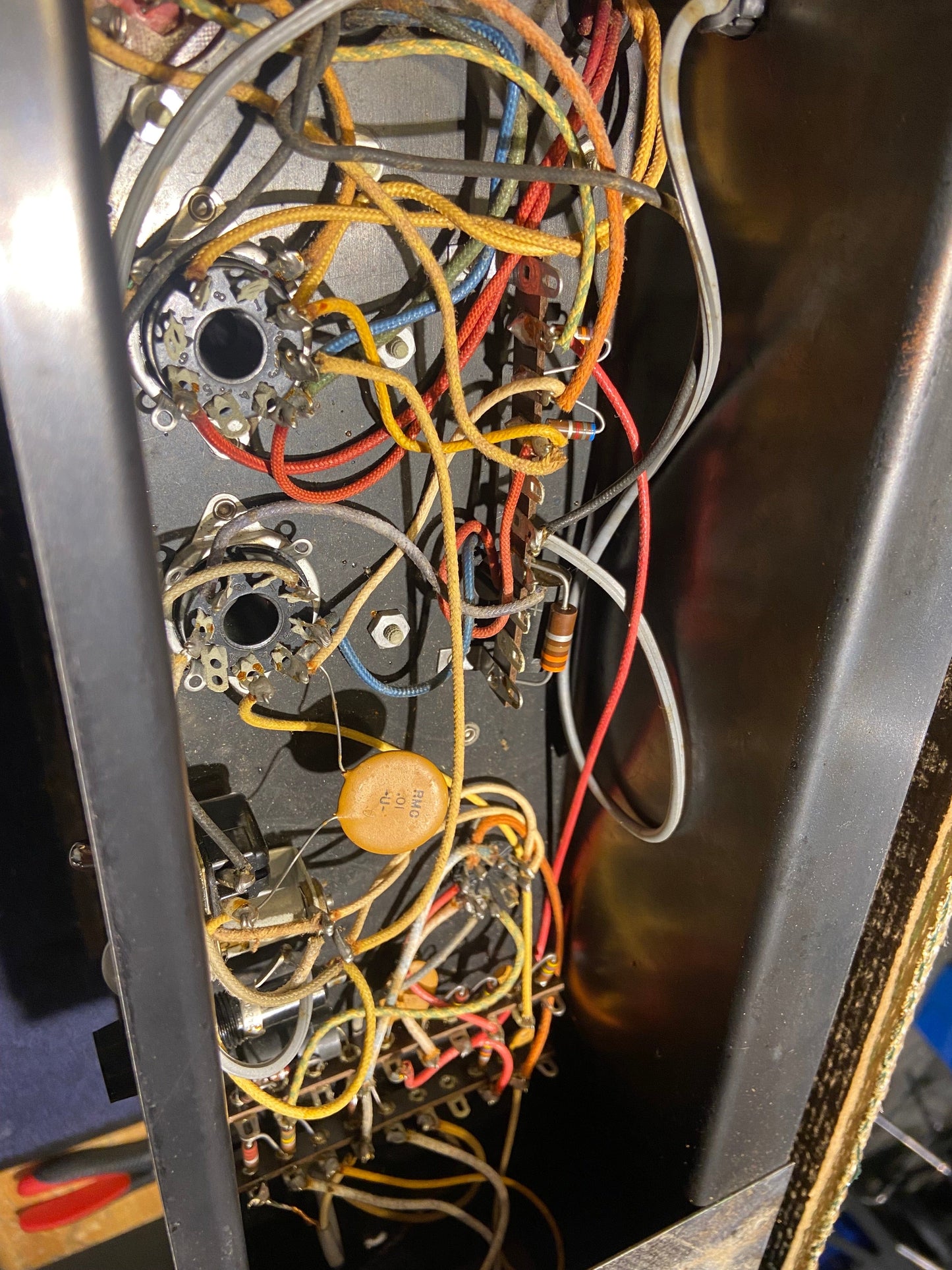 Supro Reverberation Amplifier  1960s Amps / Guitar Cabinets