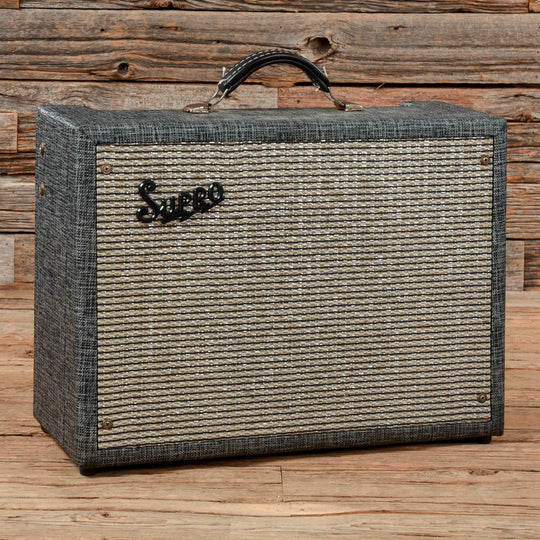 Supro Tremo-Verb S6422TR  1965 Amps / Guitar Cabinets