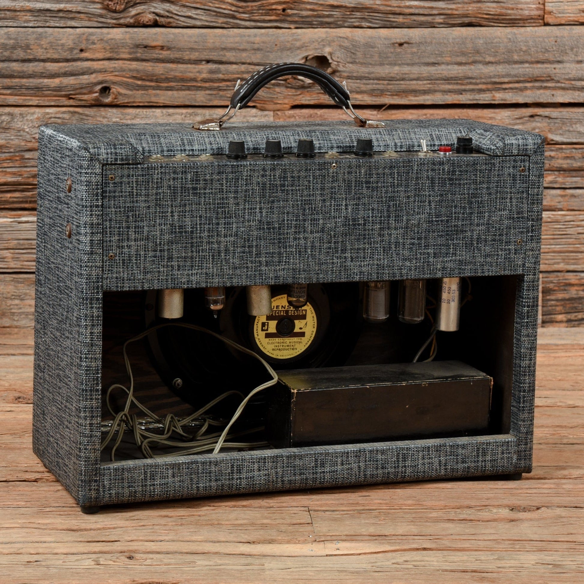 Supro Tremo-Verb S6422TR  1965 Amps / Guitar Cabinets