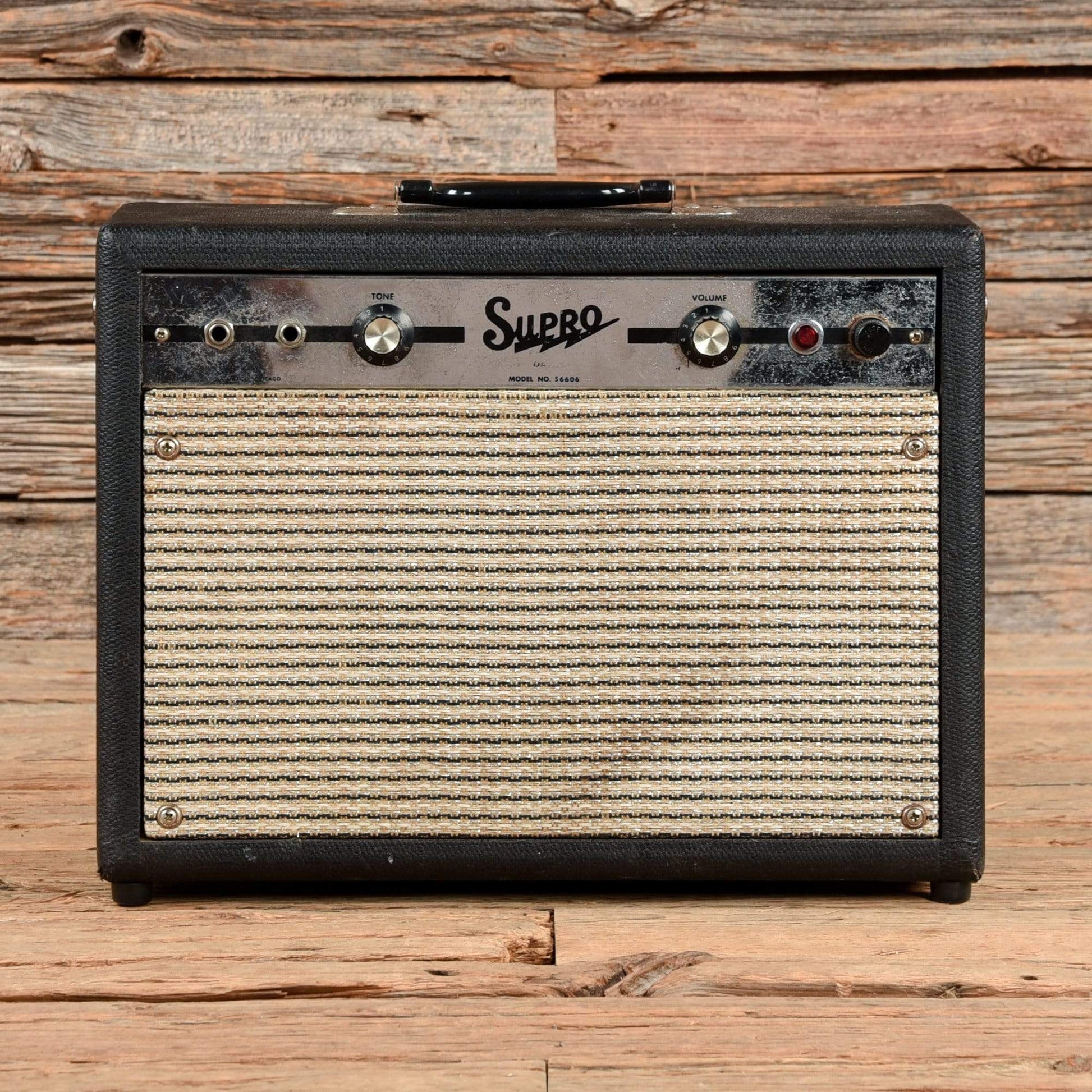 Supro Super 6  1967 Amps / Guitar Combos