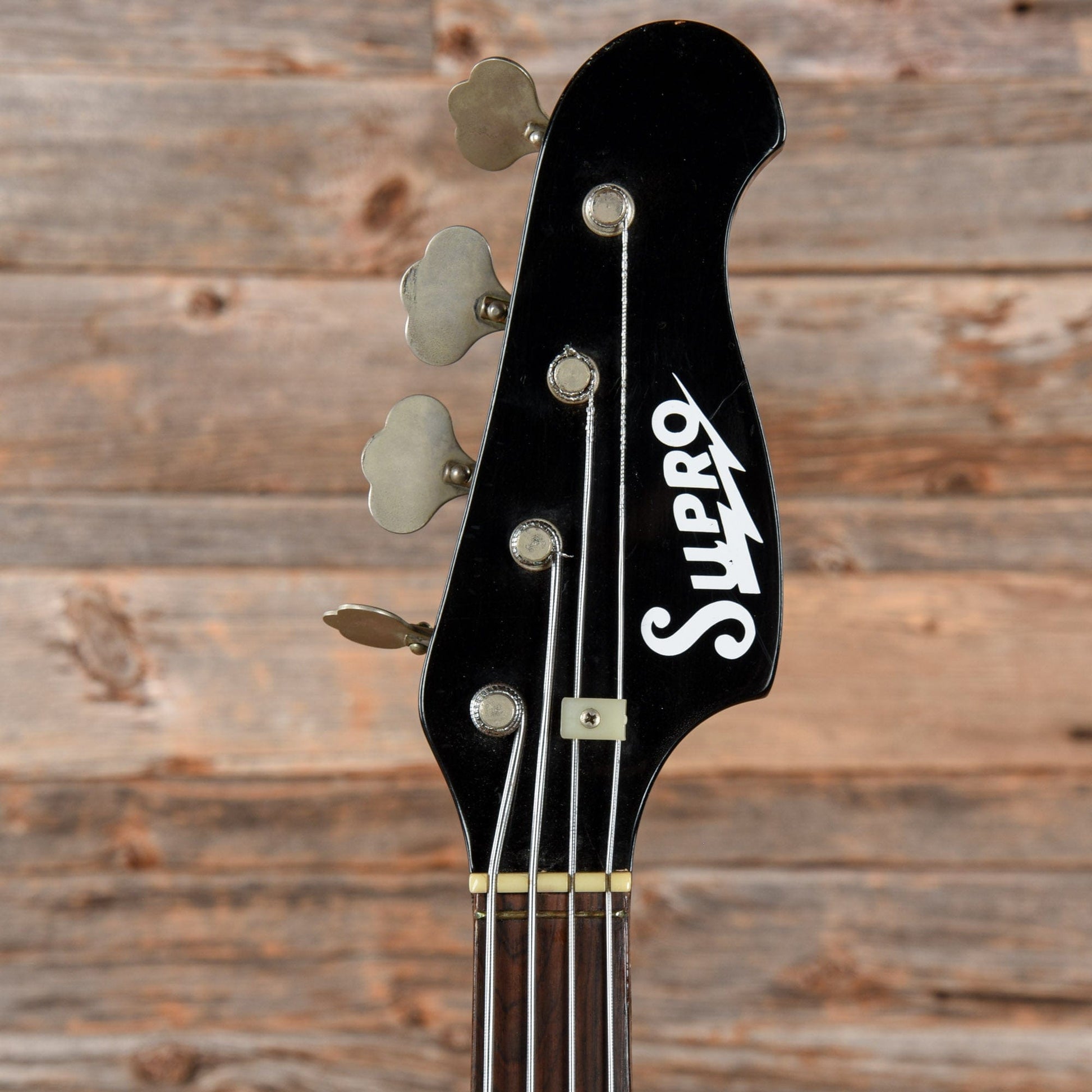 Supro Violin Bass  1960s Bass Guitars / 4-String