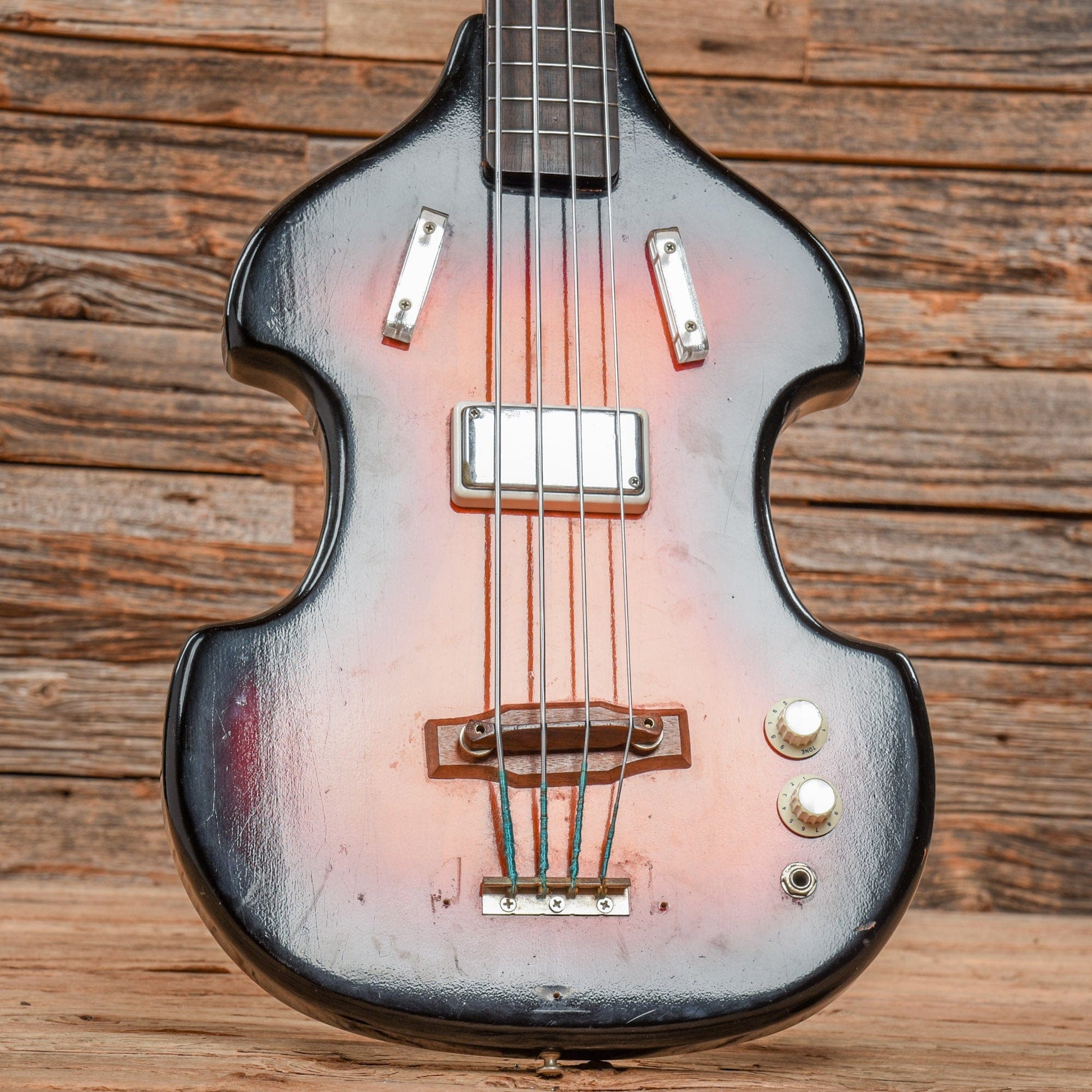 Supro Violin Bass  1960s Bass Guitars / 4-String