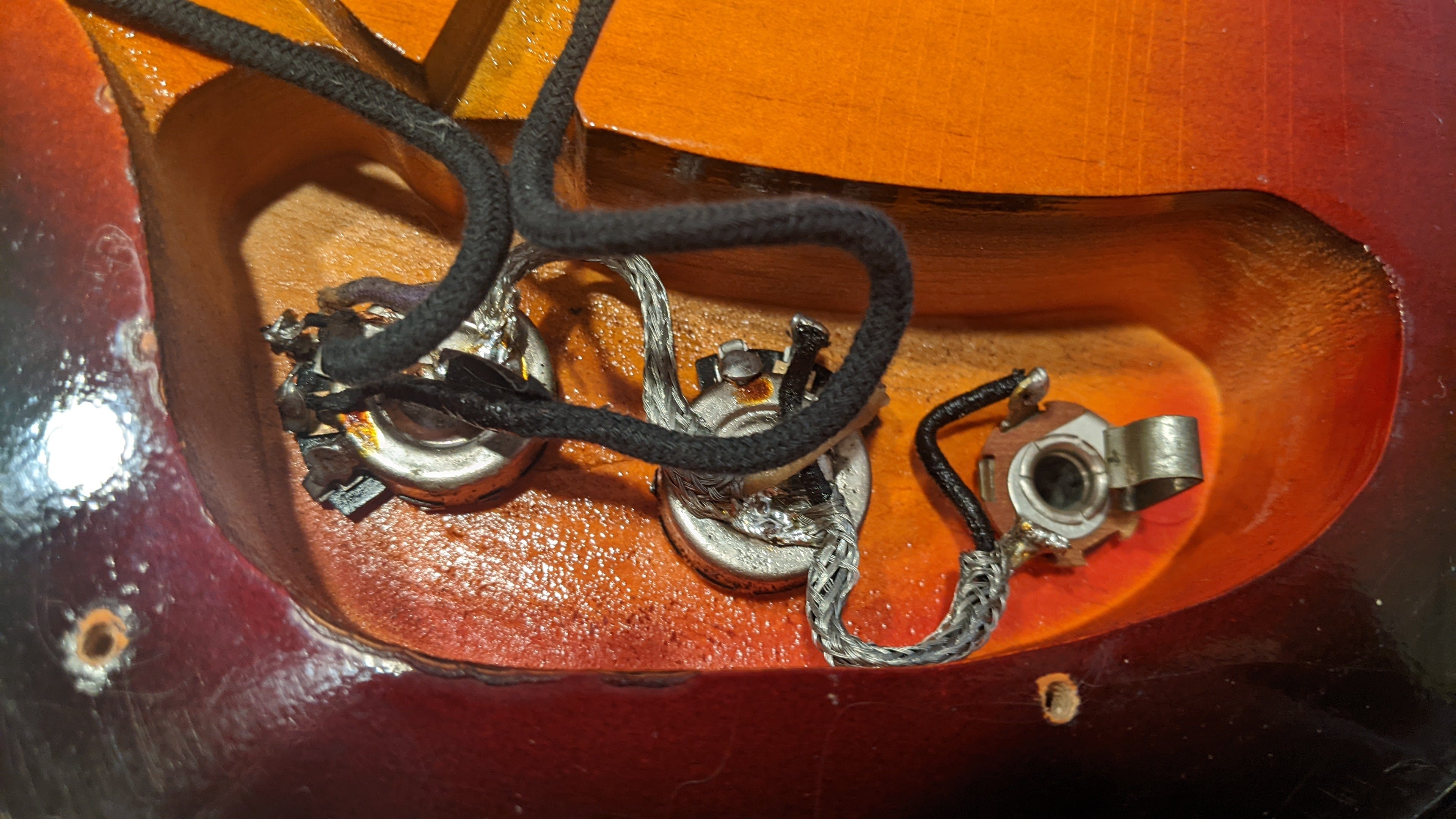 Supro Violin Bass  1960s Bass Guitars / 4-String