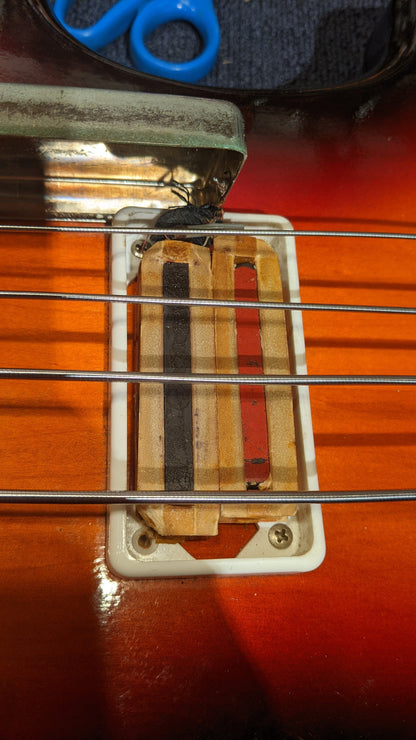 Supro Violin Bass  1960s Bass Guitars / 4-String