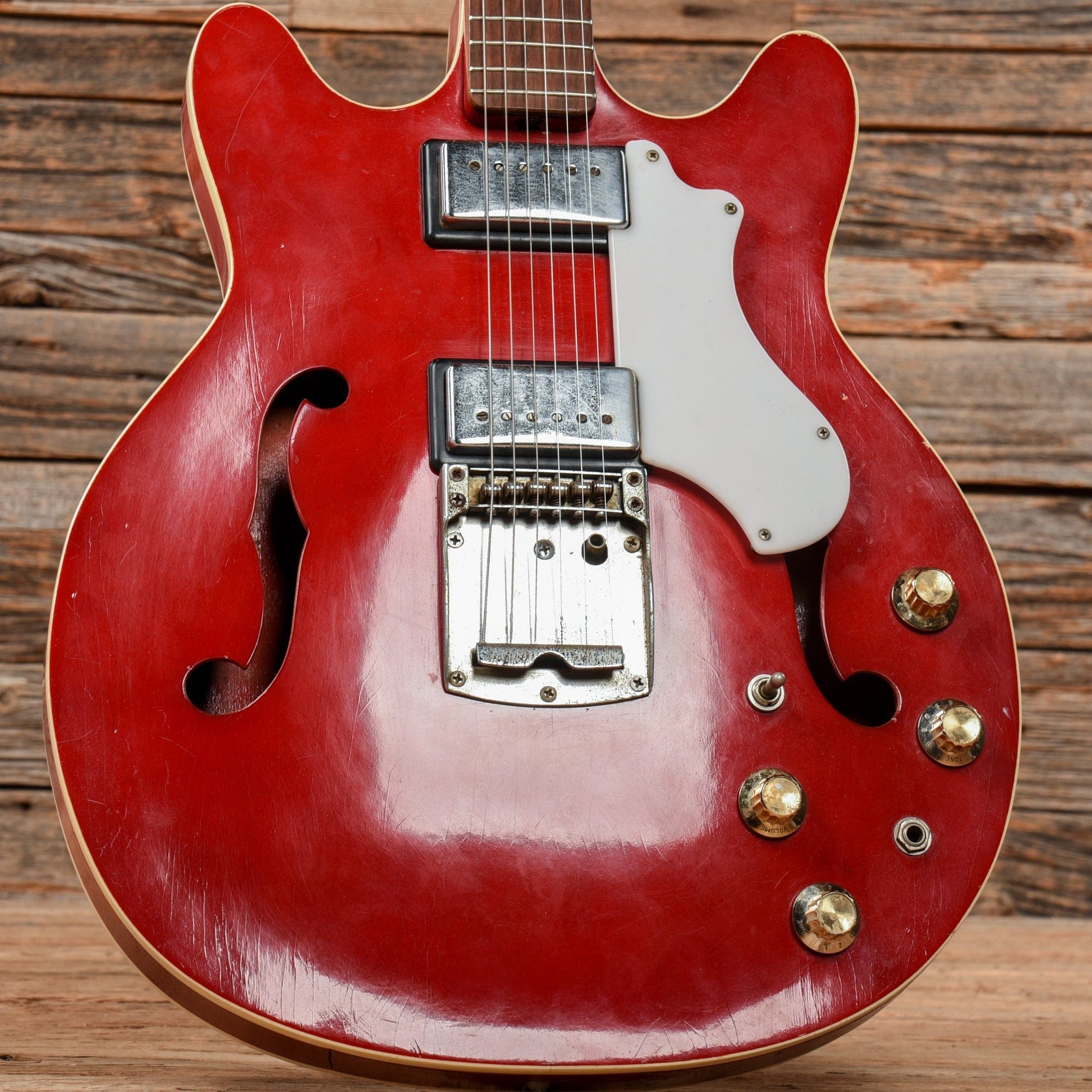 Supro Coronado Red 1968 Electric Guitars / Hollow Body