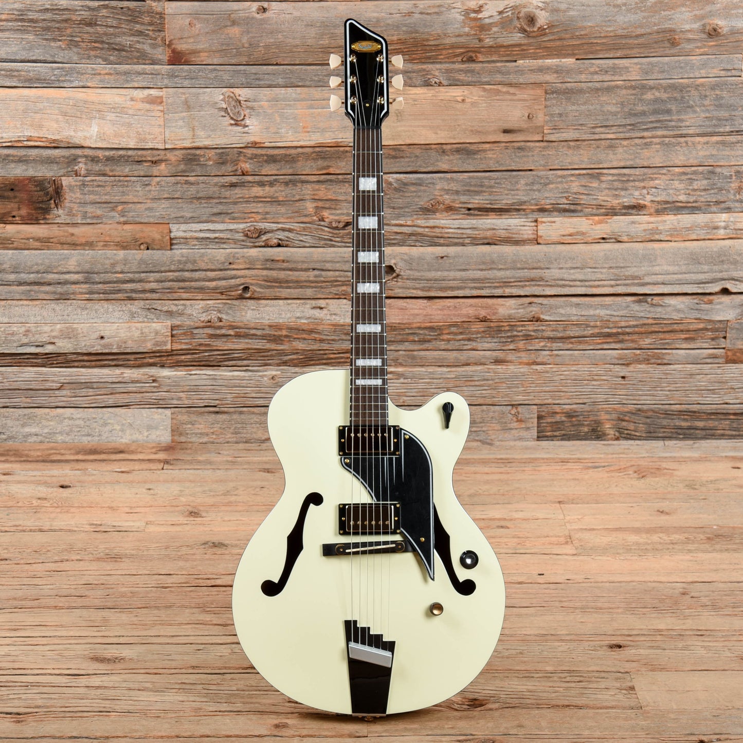 Supro Sierra Prototype White 2017 Electric Guitars / Hollow Body