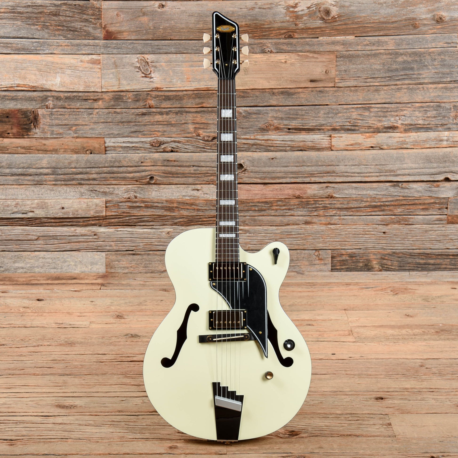 Supro Sierra Prototype White 2017 Electric Guitars / Hollow Body