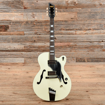 Supro Sierra Prototype White 2017 Electric Guitars / Hollow Body