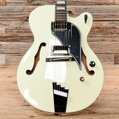 Supro Sierra Prototype White 2017 Electric Guitars / Hollow Body