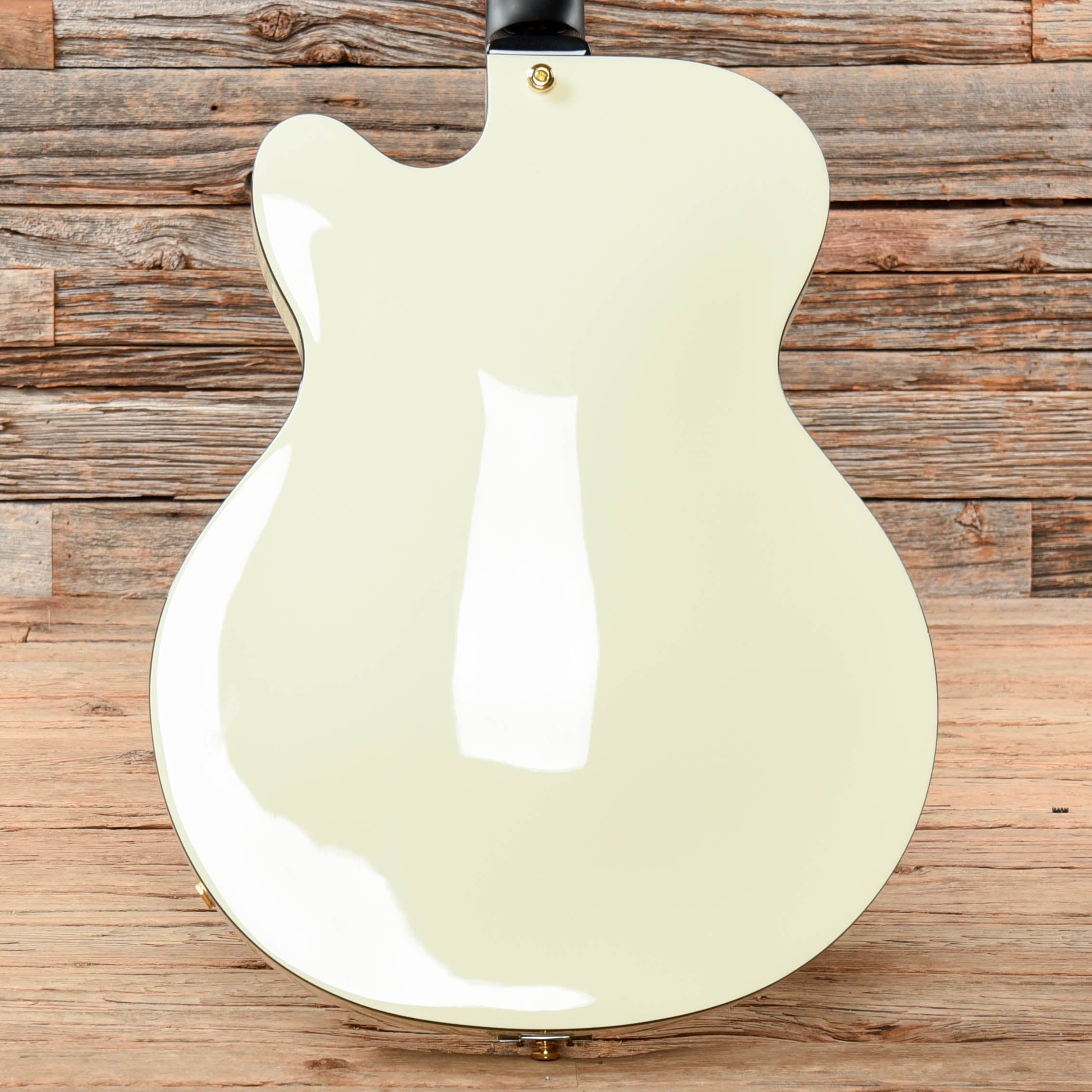 Supro Sierra Prototype White 2017 Electric Guitars / Hollow Body