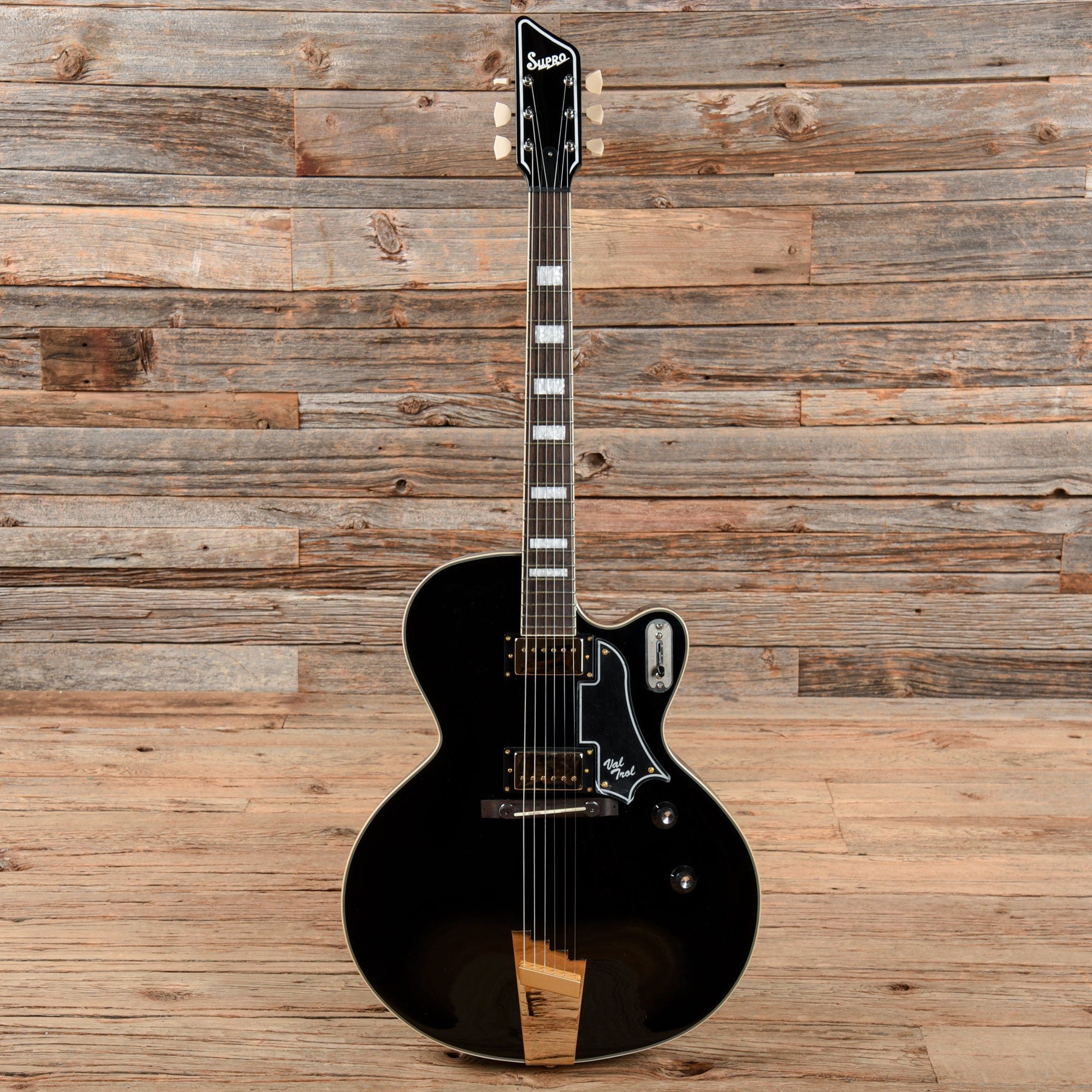Supro Val Trol Prototype Black Electric Guitars / Hollow Body