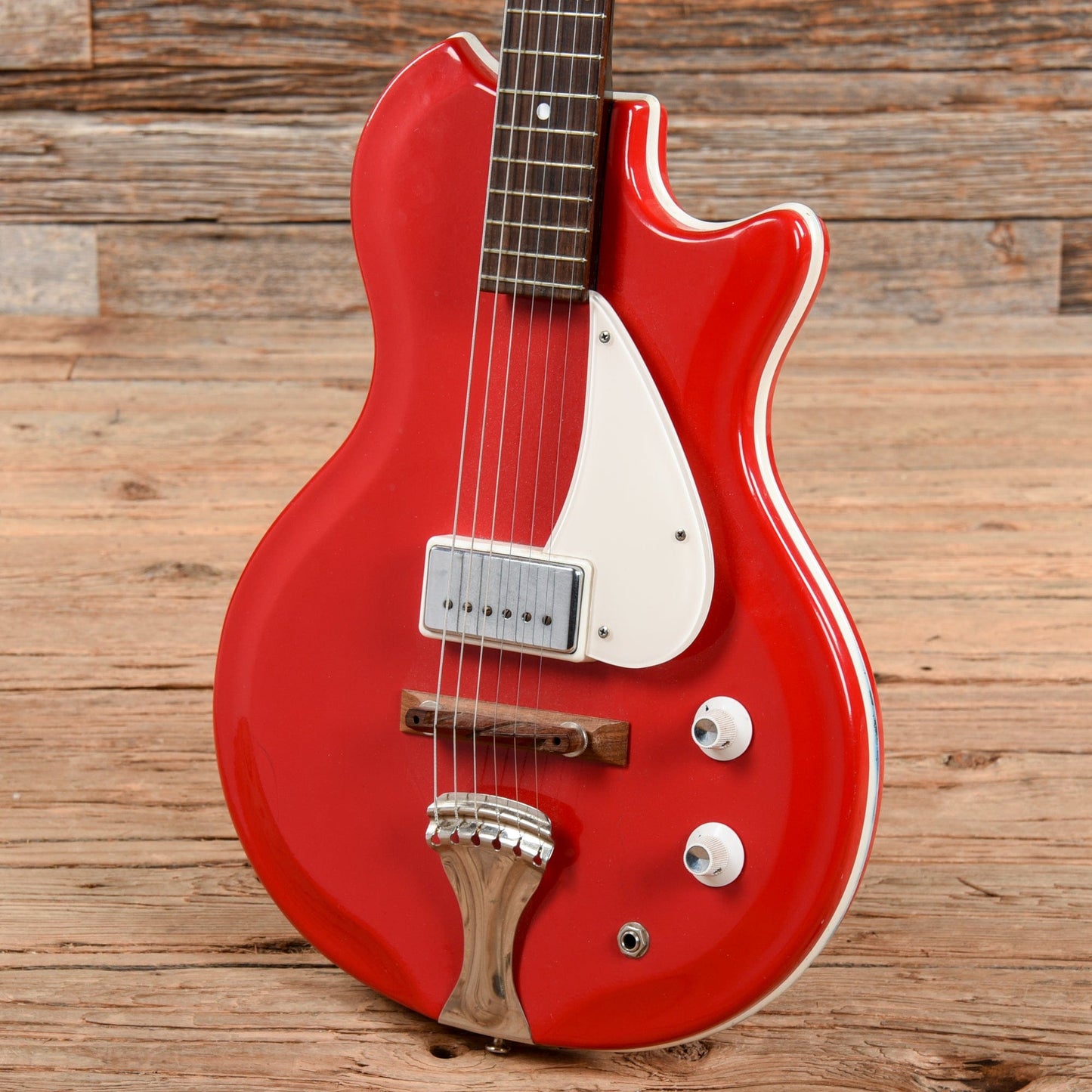 Supro Resoglass Red 1963 Electric Guitars / Semi-Hollow
