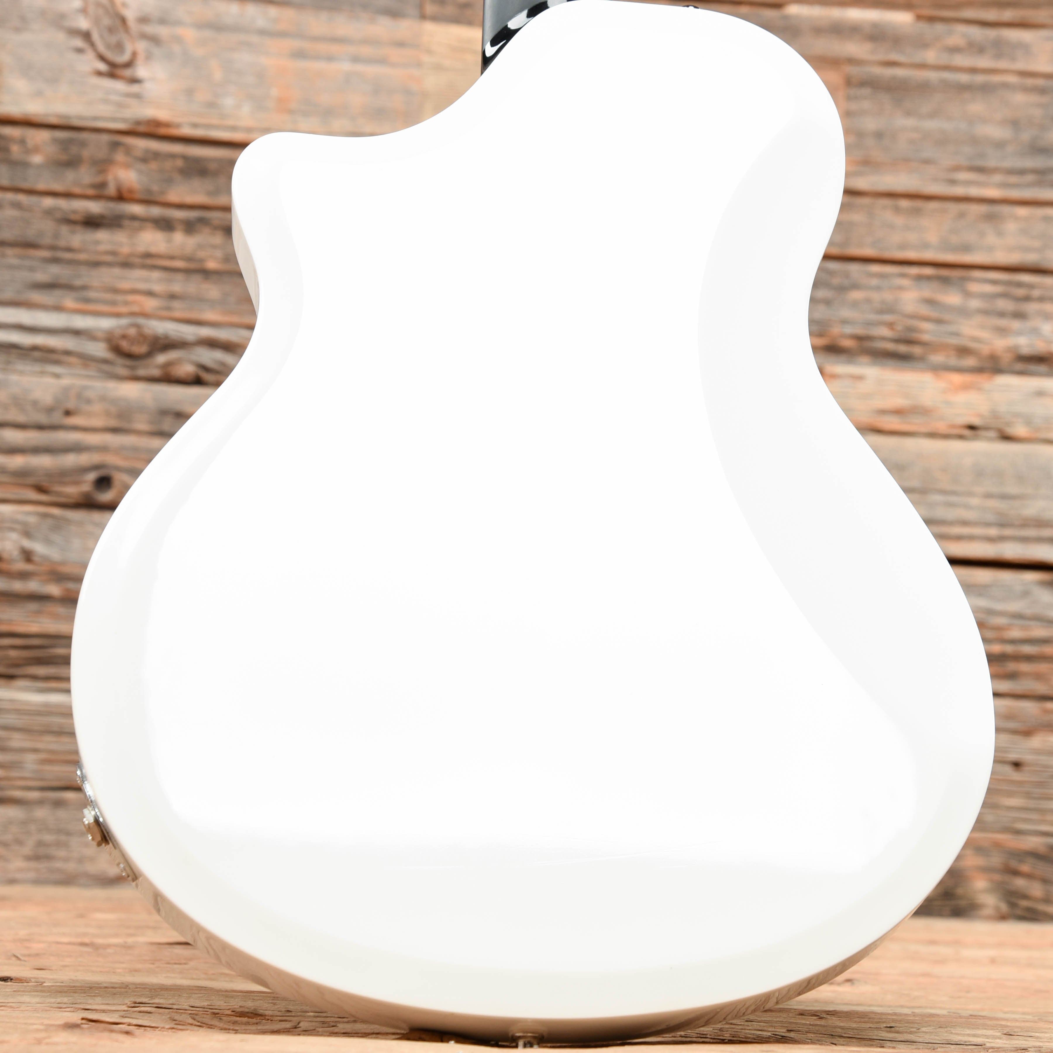 Supro 1224 Dual Tone Prototype White Electric Guitars / Solid Body