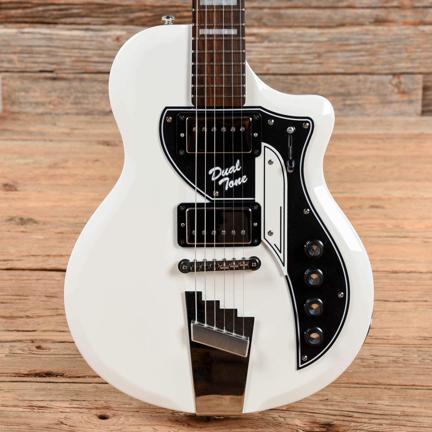 Supro 1224DBHT Limited Edition David Bowie 1961 Dual Tone Hardtail White Electric Guitars / Solid Body