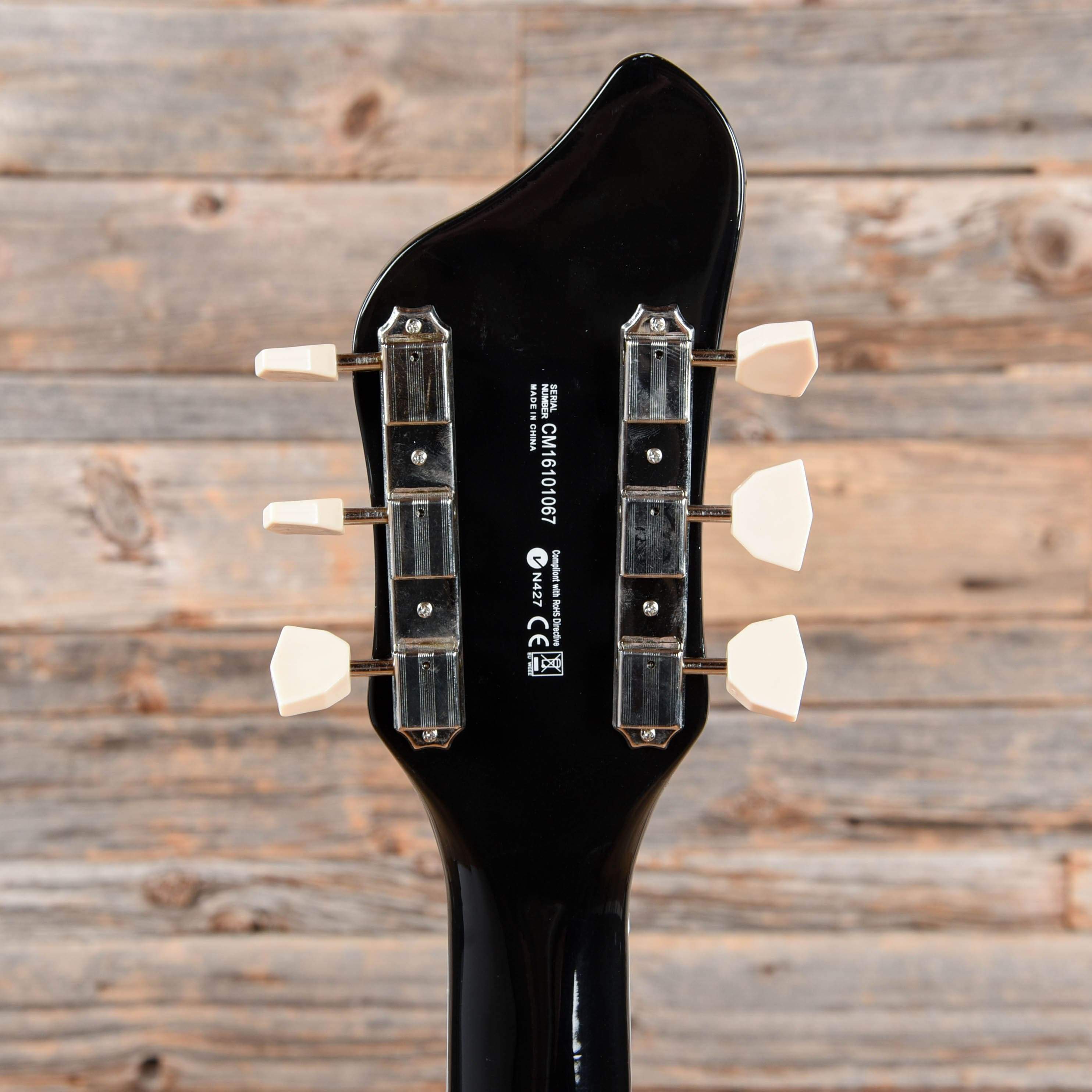 Supro Americana Series 1593EW Martinique Ermine White 2016 Electric Guitars / Solid Body
