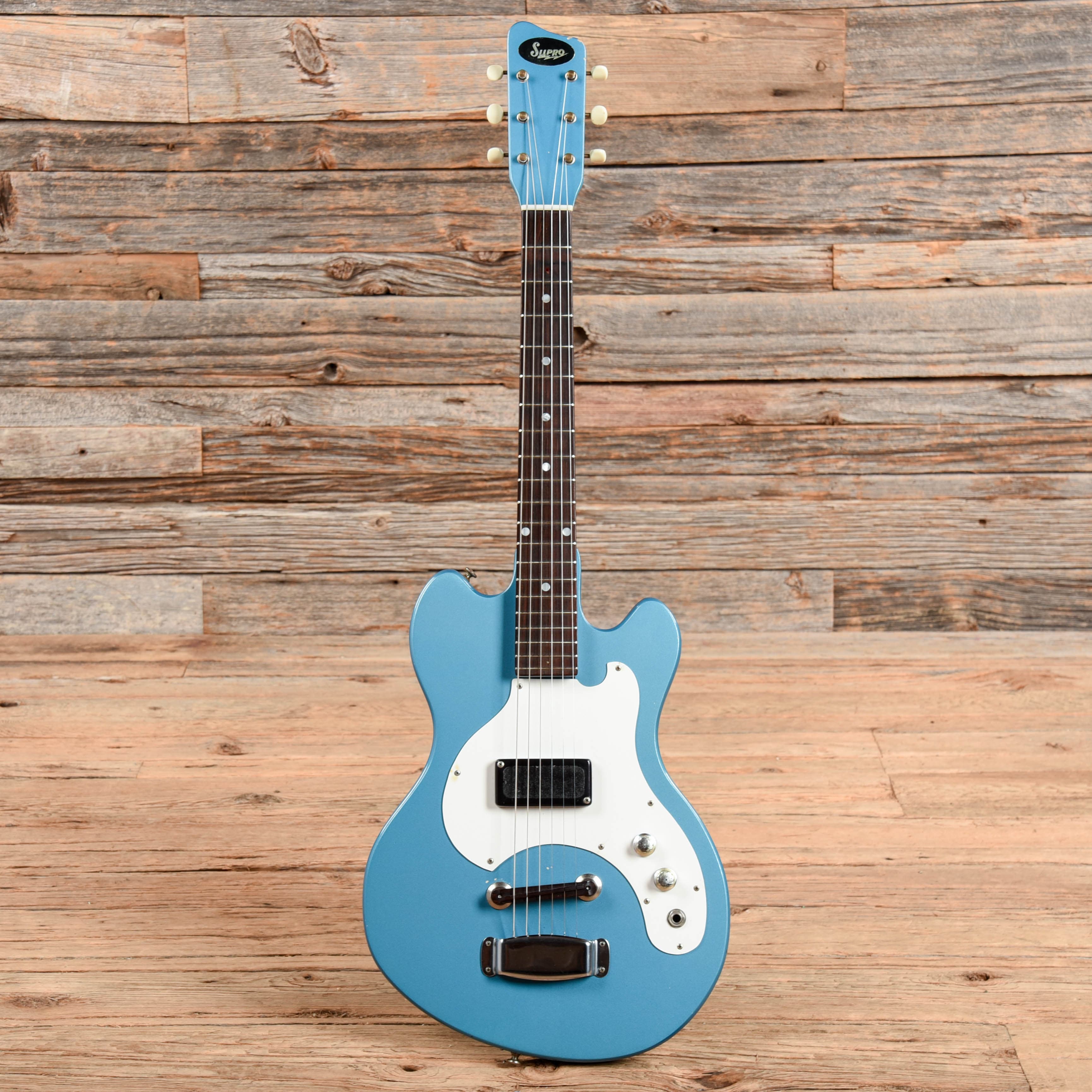 Supro S507 Super Seven Calypso Blue 1960s Electric Guitars / Solid Body