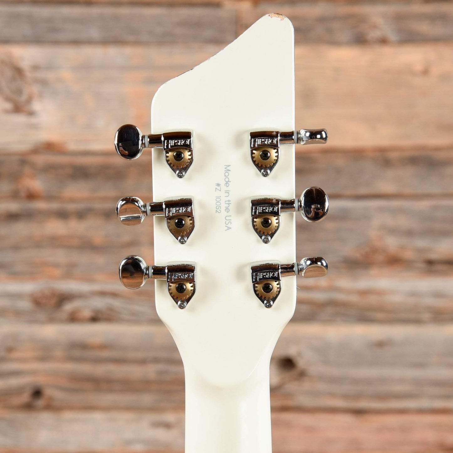 Supro USA 2010AW Jamesport Antique White Electric Guitars / Solid Body