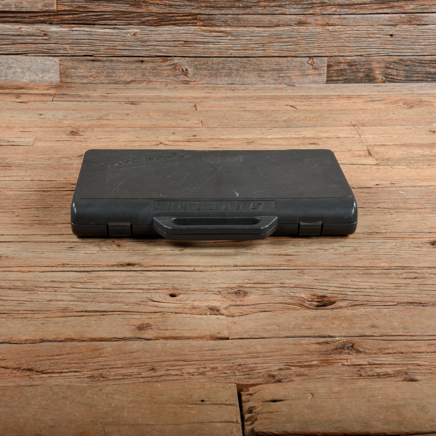 Suzuki Omnichord OM-100 Keyboards and Synths / Synths / Analog Synths