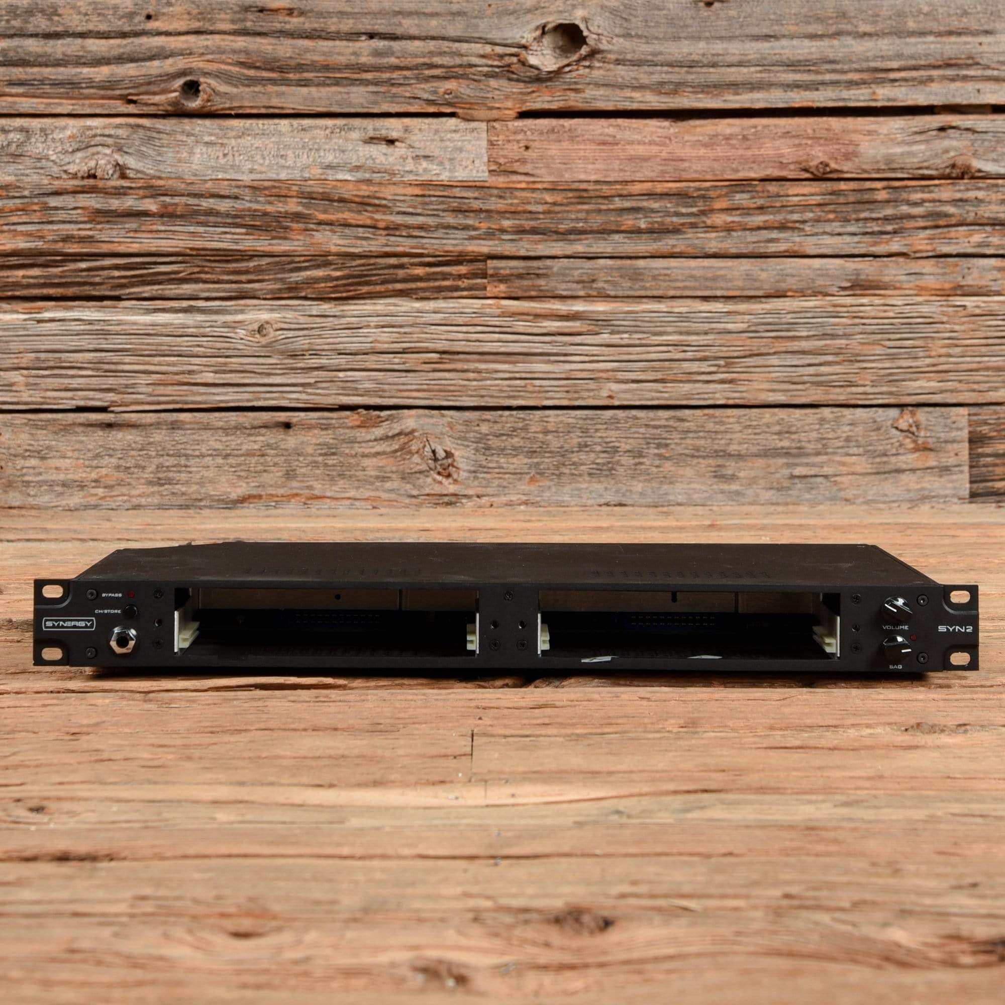 Synergy Module Rack Synergy SYN-2 Rack Mount Preamp w/2 Module Slots 2017 – Chicago Music ...