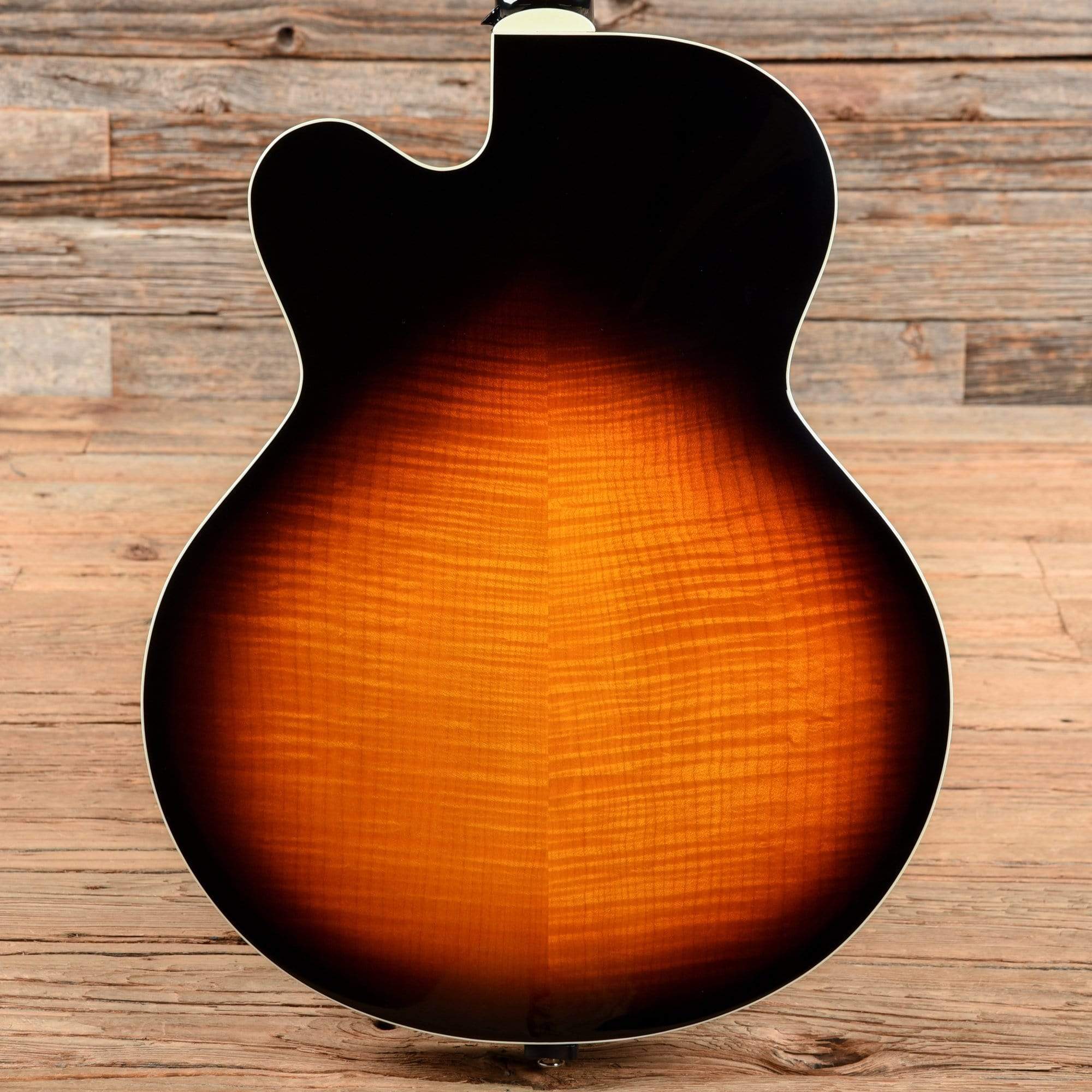 Tacoma AJF28C Sunburst Acoustic Guitars / Jumbo