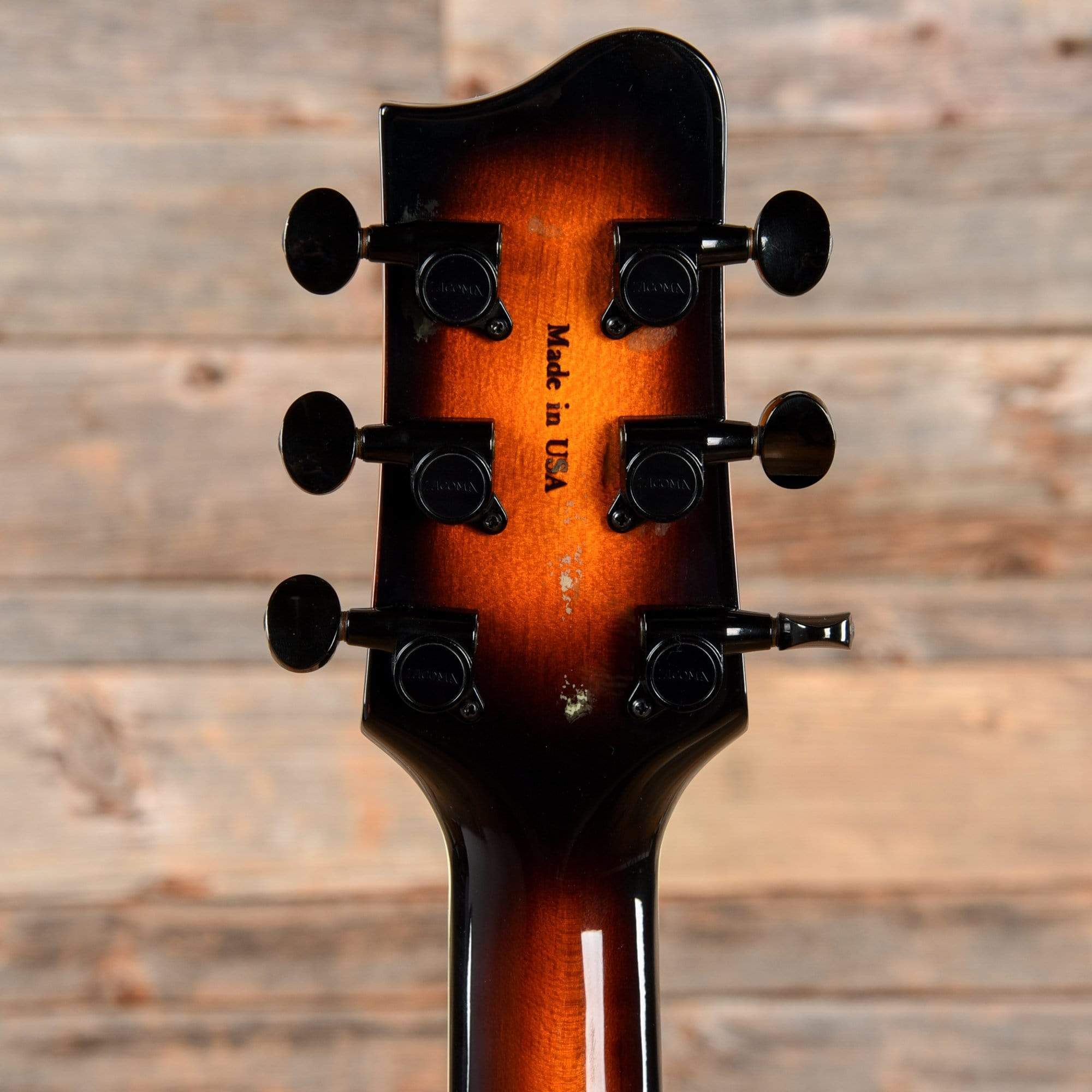 Tacoma AJF28C Sunburst Acoustic Guitars / Jumbo