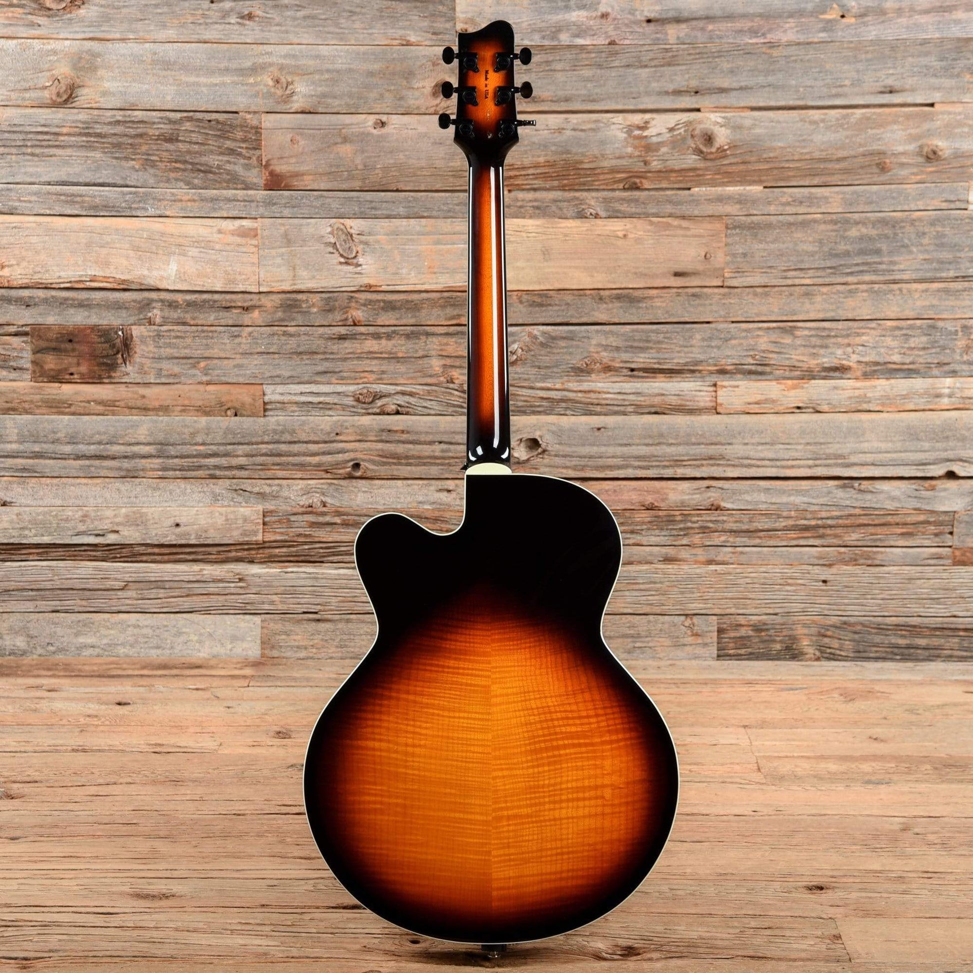 Tacoma AJF28C Sunburst Acoustic Guitars / Jumbo