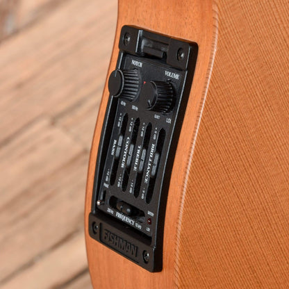 Tacoma Chief C1C Satin Natural Acoustic Guitars / Jumbo