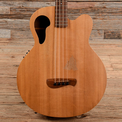 Tacoma Thunderchief CB10C Natural Bass Guitars / 4-String