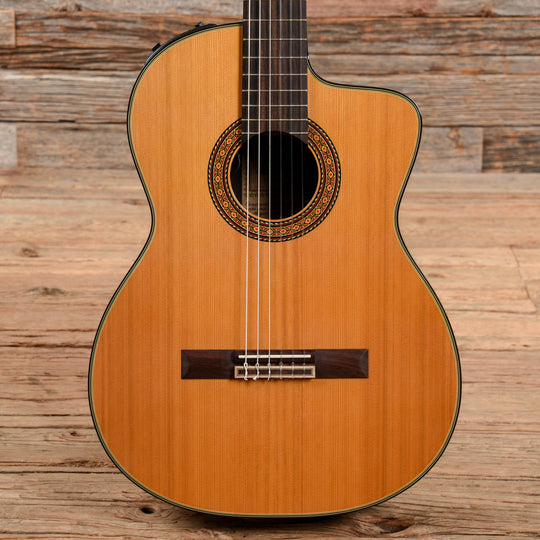 Takamine TC132SC Natural Acoustic Guitars / Classical