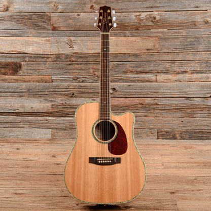 Takamine EG340DLX Natural Acoustic Guitars / Dreadnought