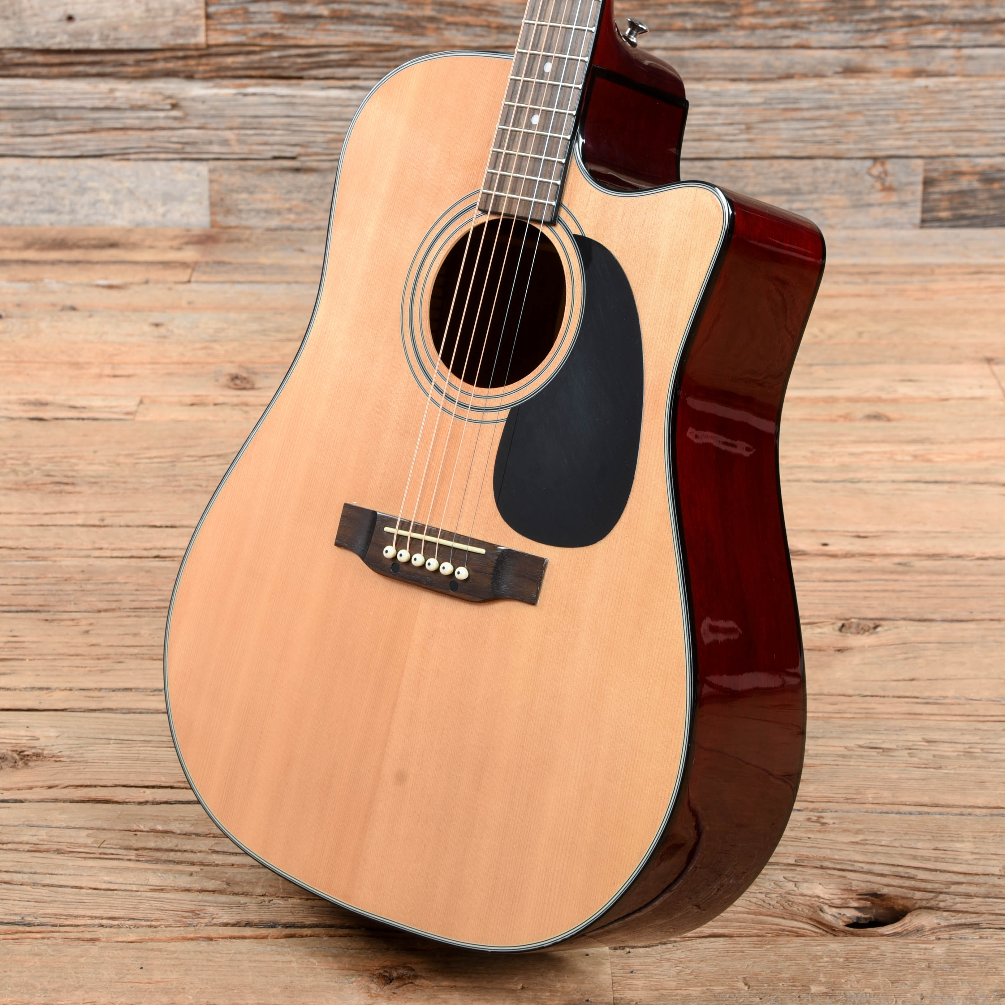 Takamine EG530C Natural Acoustic Guitars / Dreadnought