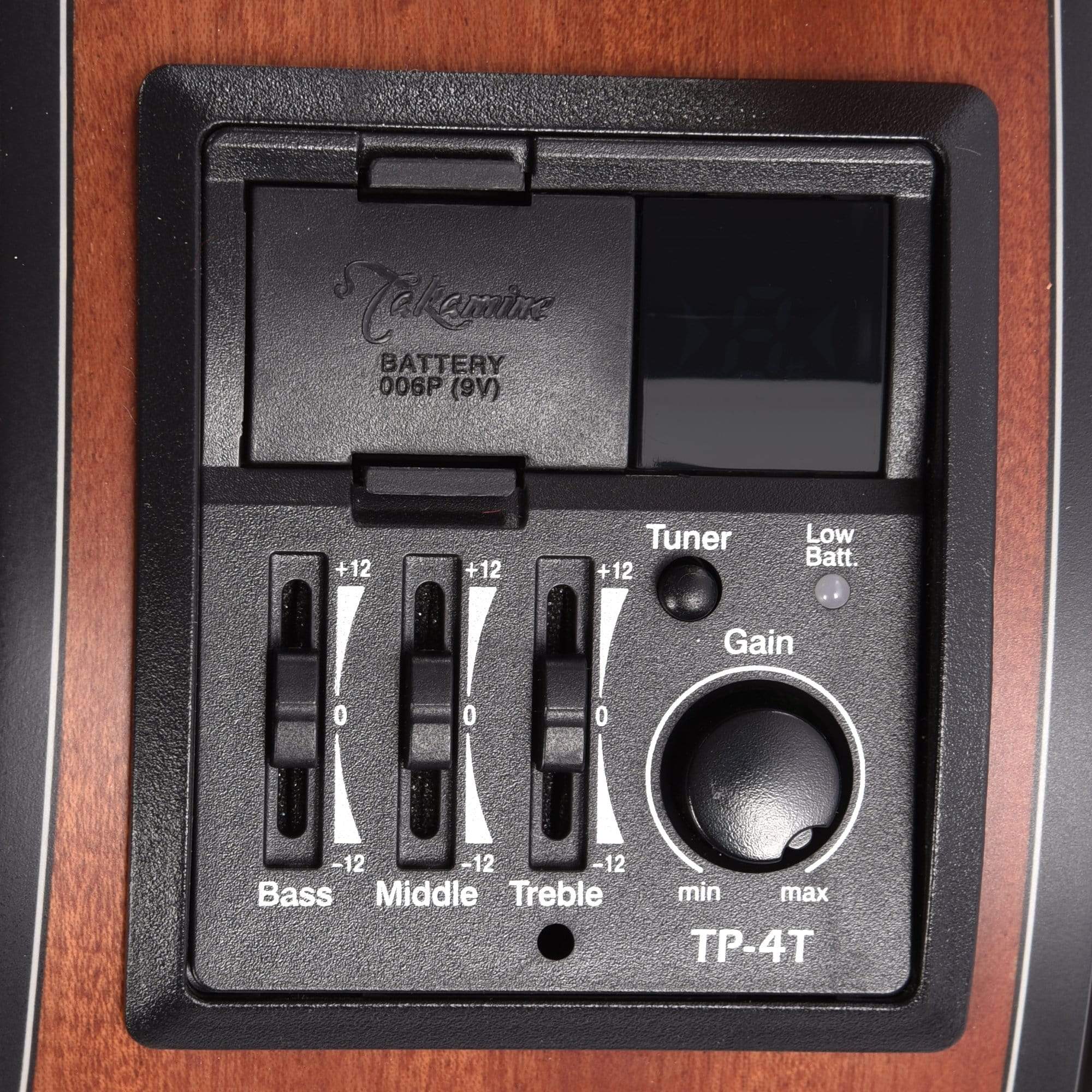 Takamine GD11MCE Dreadnought Acoustic-Electric Natural Acoustic Guitars / Dreadnought