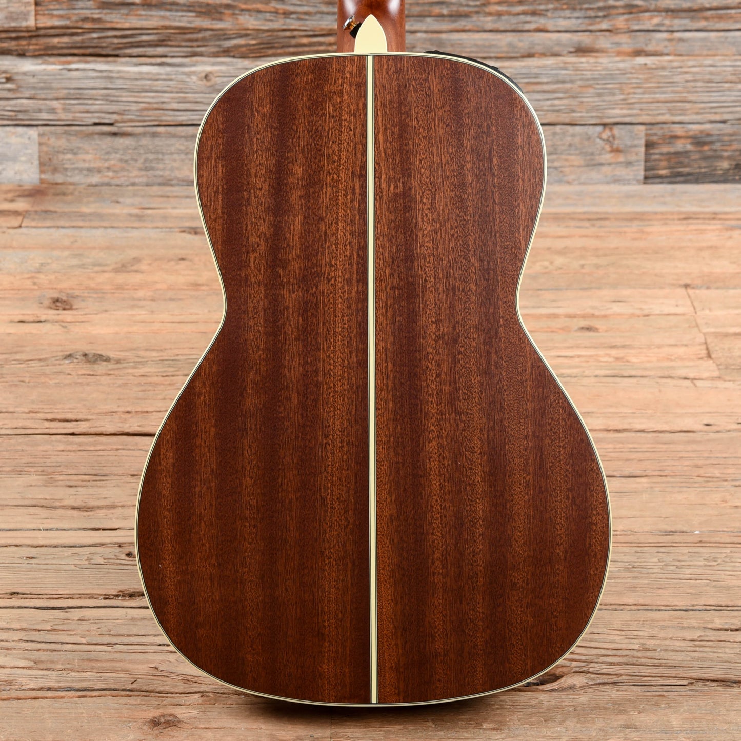 Takamine P3NY New Yorker Natural 2014 Acoustic Guitars / Parlor