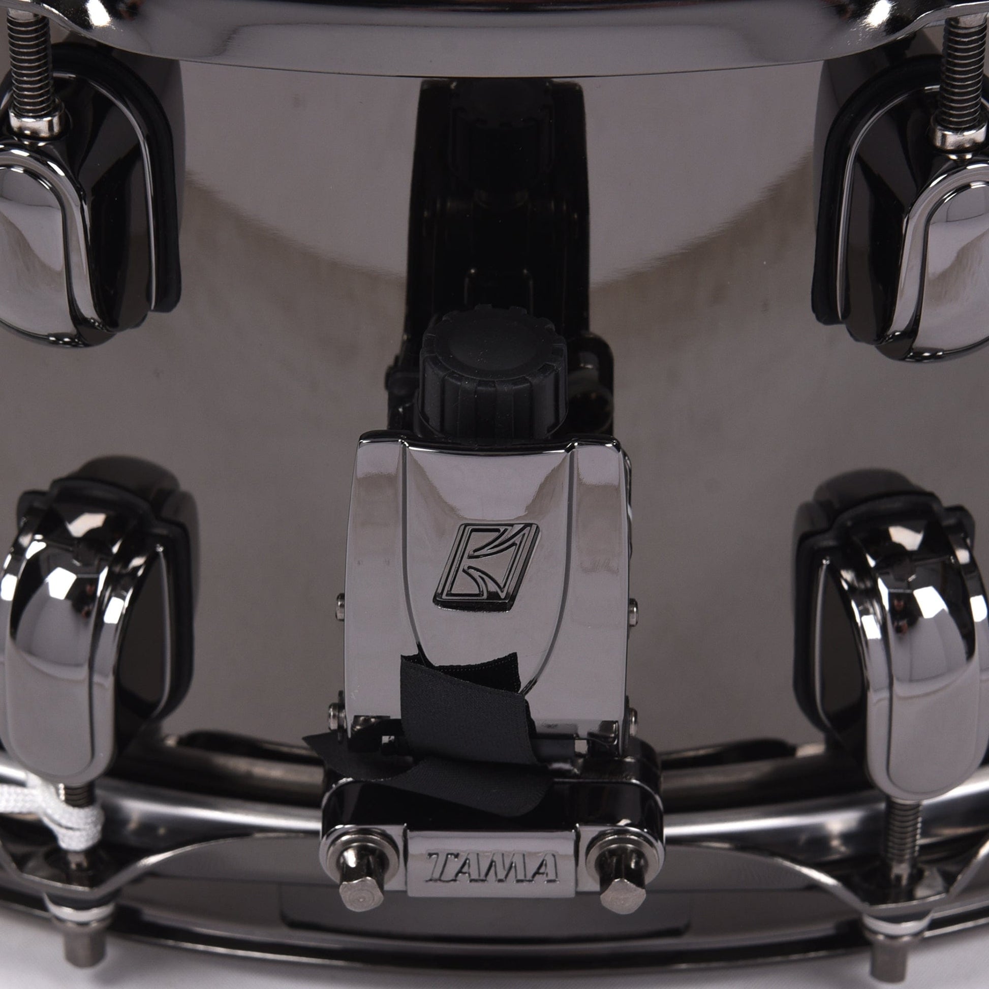 Tama 6.5x14 S.L.P. Black Brass Snare Drum Drums and Percussion / Acoustic Drums / Snare