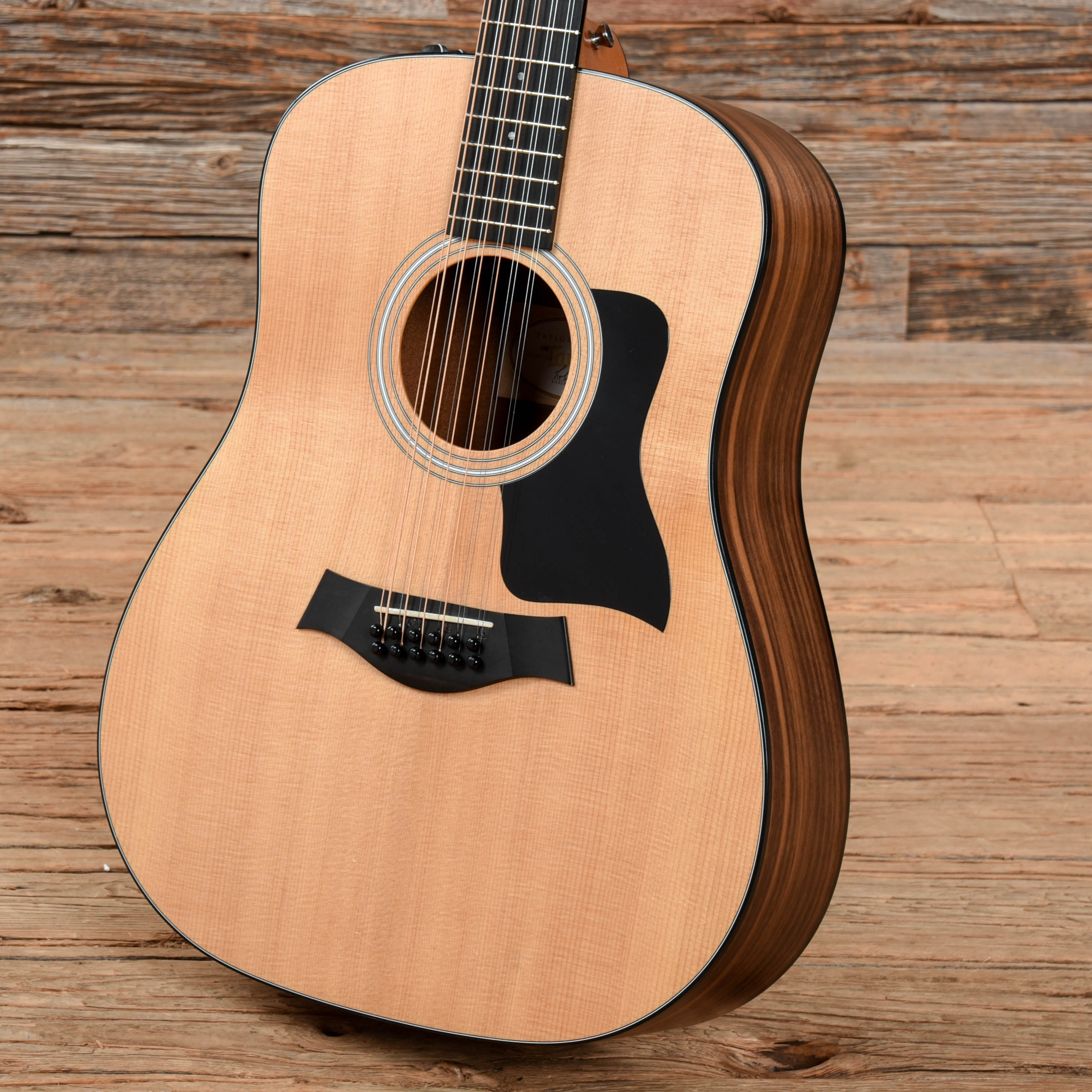 Taylor 150e Walnut w/ ES2 Electronics Natural 2018 Acoustic Guitars / 12-String