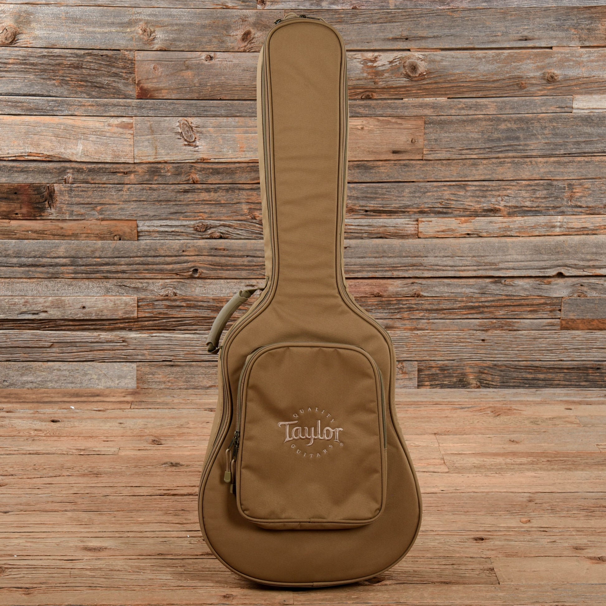 Taylor 150e Walnut w/ ES2 Electronics Natural 2018 Acoustic Guitars / 12-String