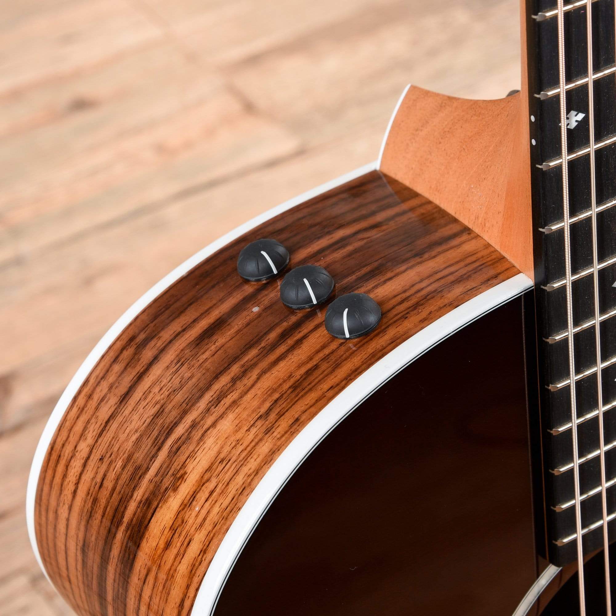 Taylor 214ce-SB Deluxe Sunburst Sitka/Rosewood ES2 Acoustic Guitars / Built-in Electronics